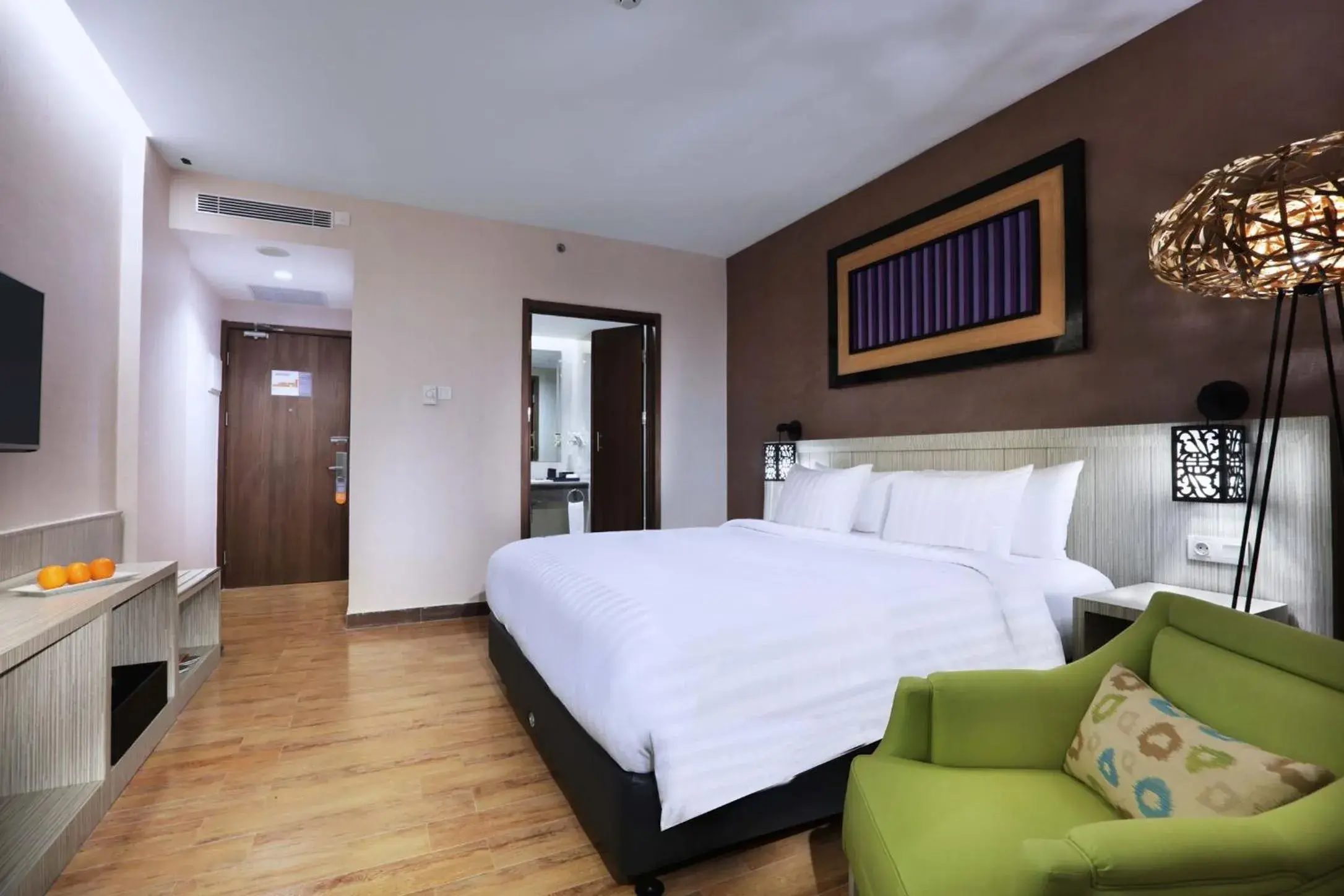 Bed in Harper Perintis by ASTON Bed in Harper Perintis by ASTON