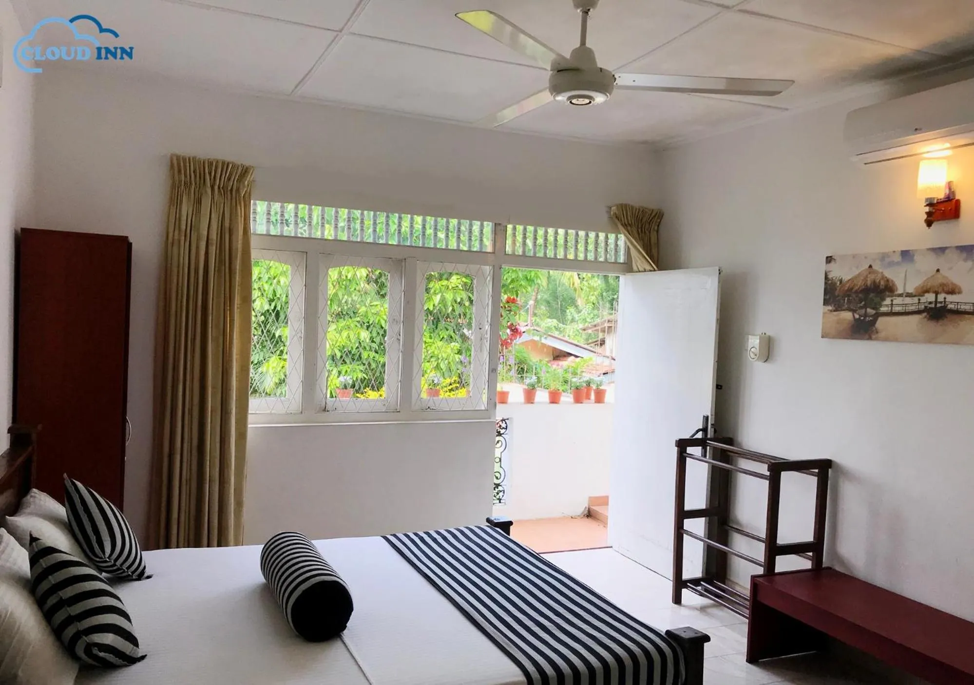 Bed in Cloud Inn Kandy Homestay - Near Temple of Tooth