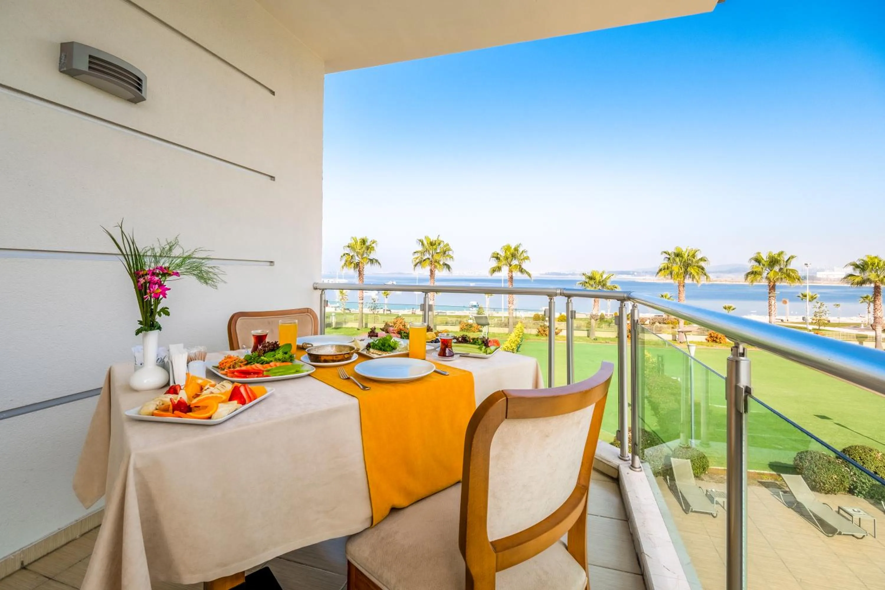 Sea view in Hotel Hegsagone Marine Asia