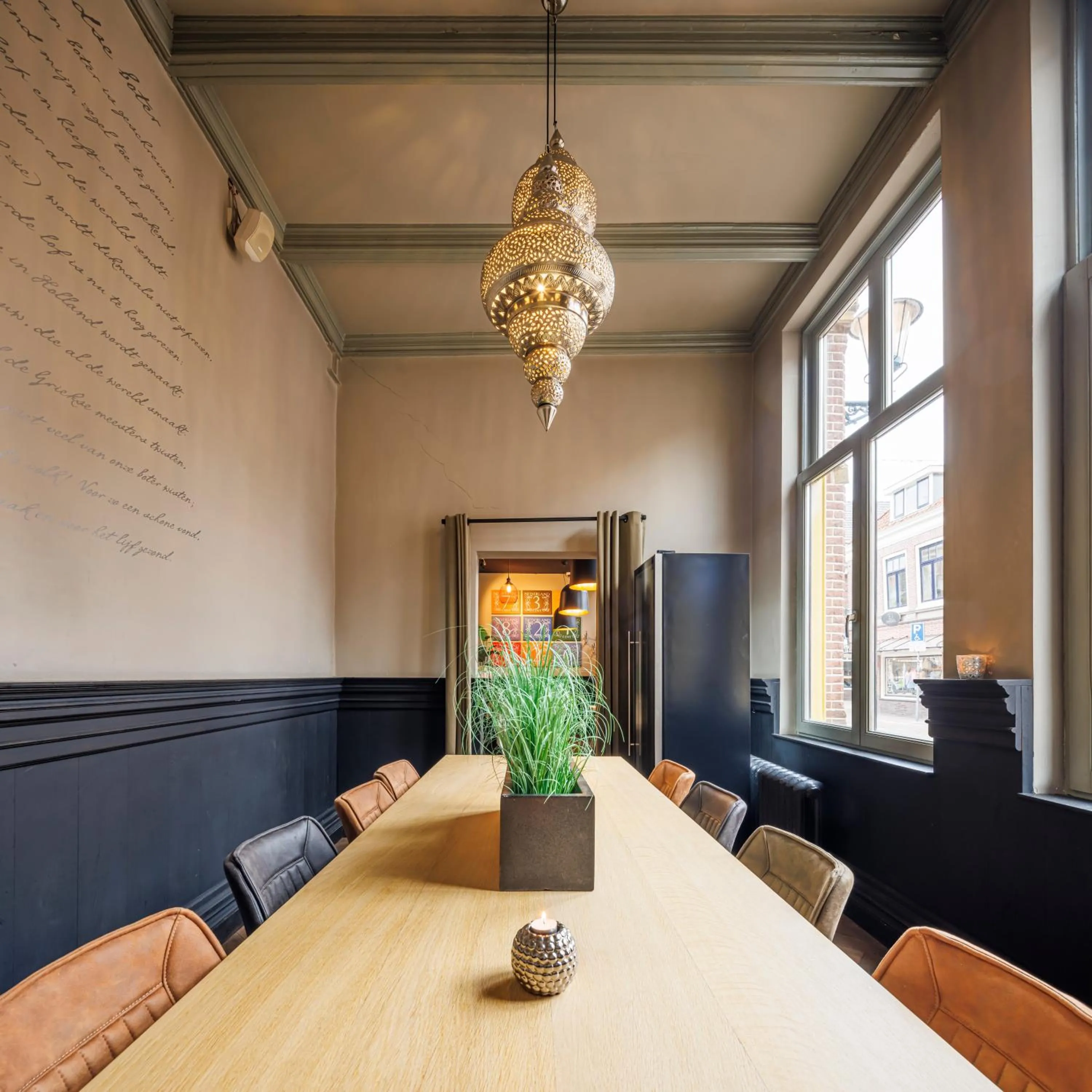 Seating area in Grand Hotel Alkmaar