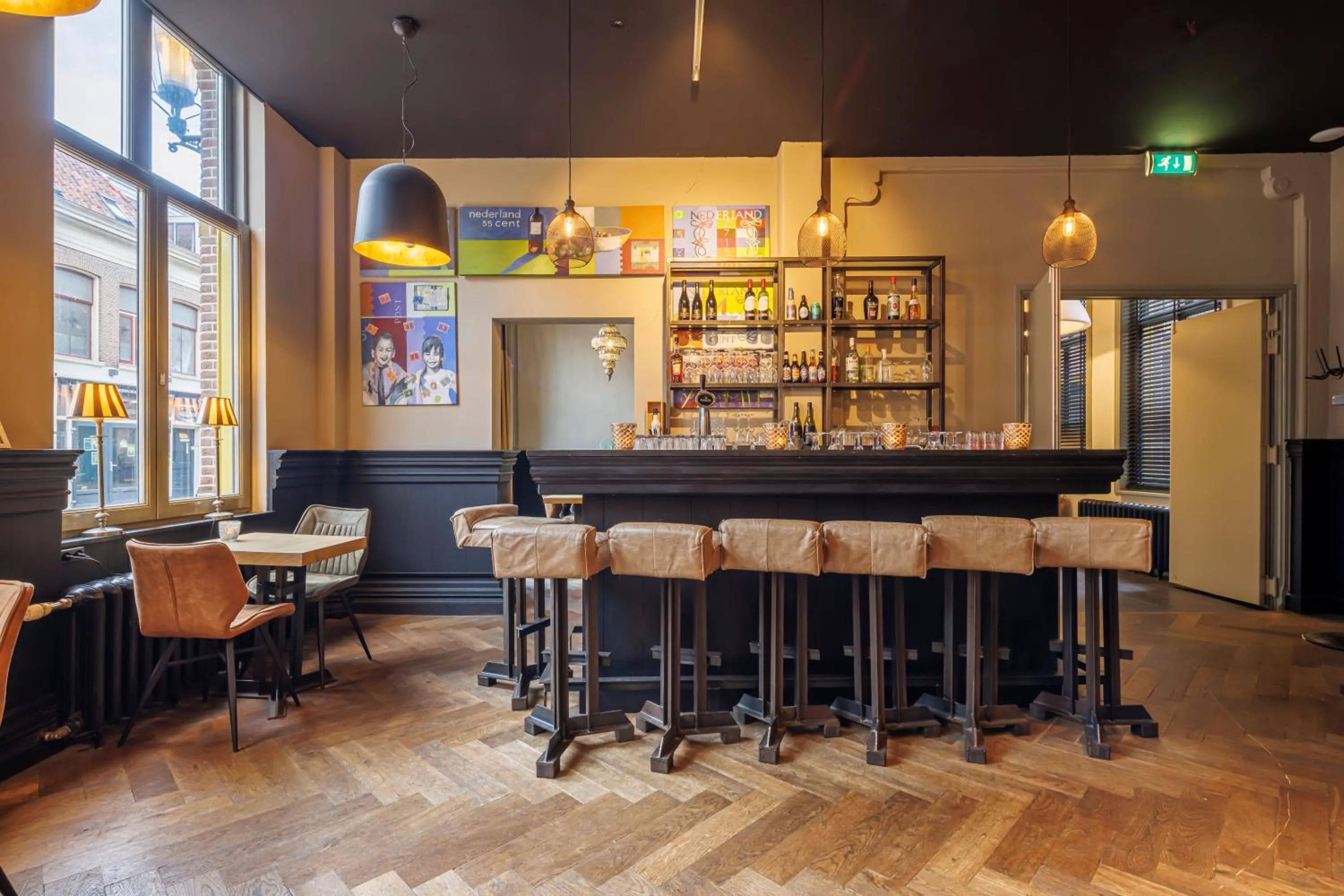 Restaurant/places to eat in Grand Hotel Alkmaar