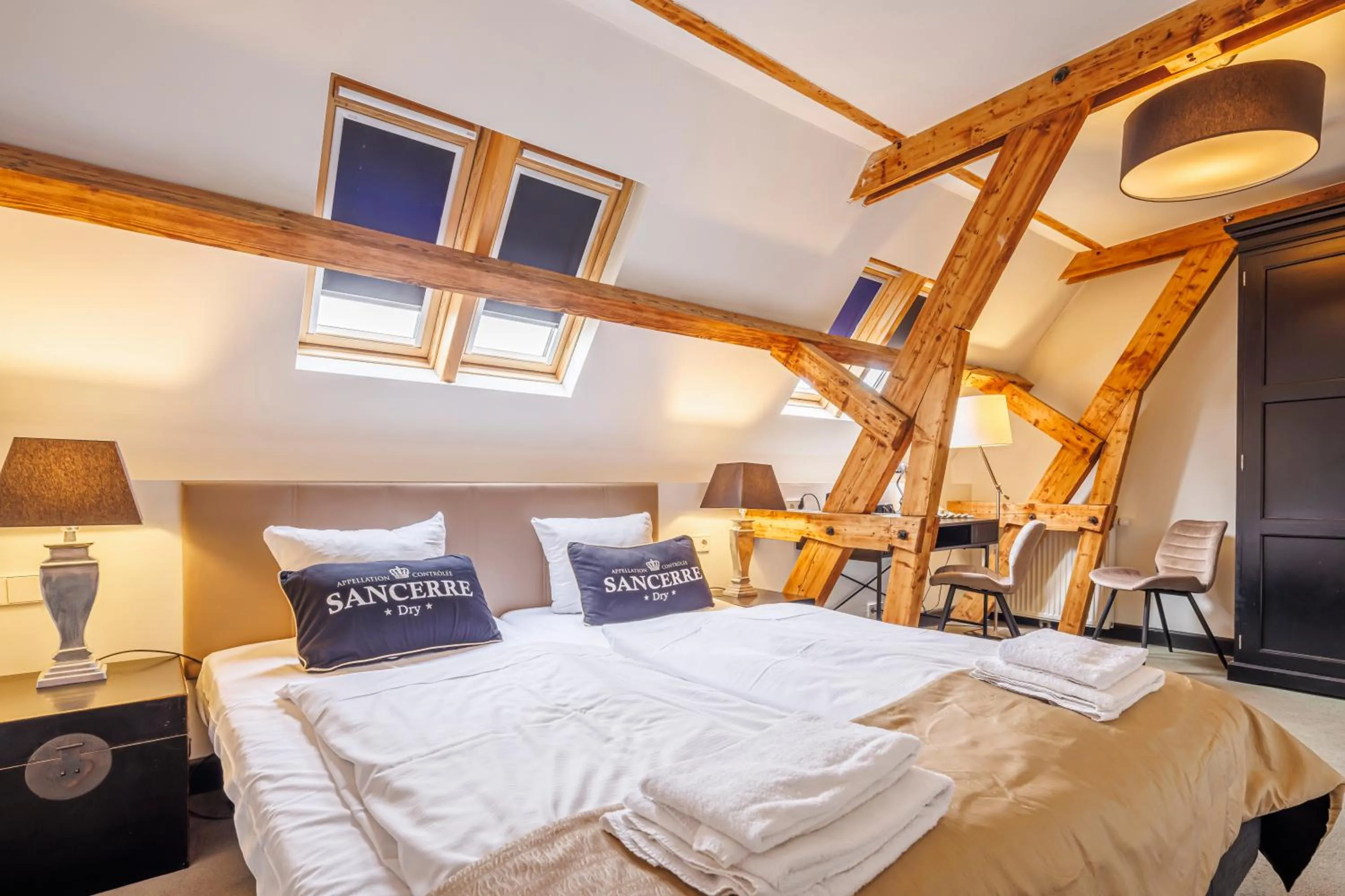 Bed in Grand Hotel Alkmaar