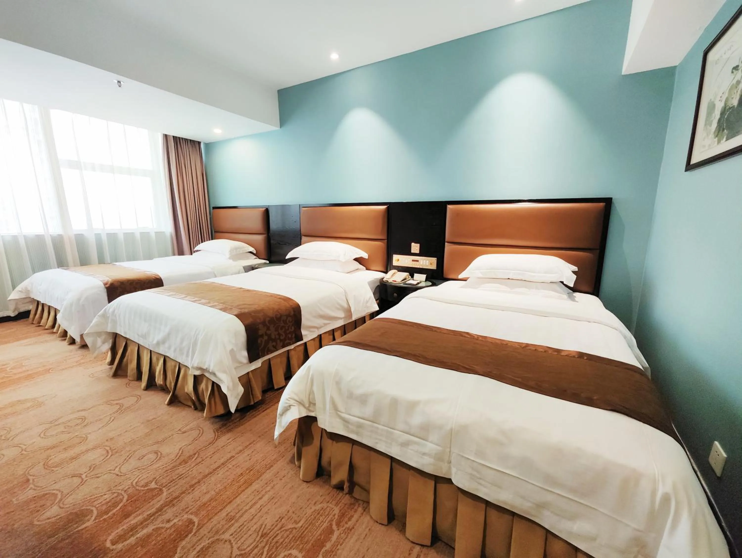 Photo of the whole room in Skyline Plaza Hotel Guangzhou