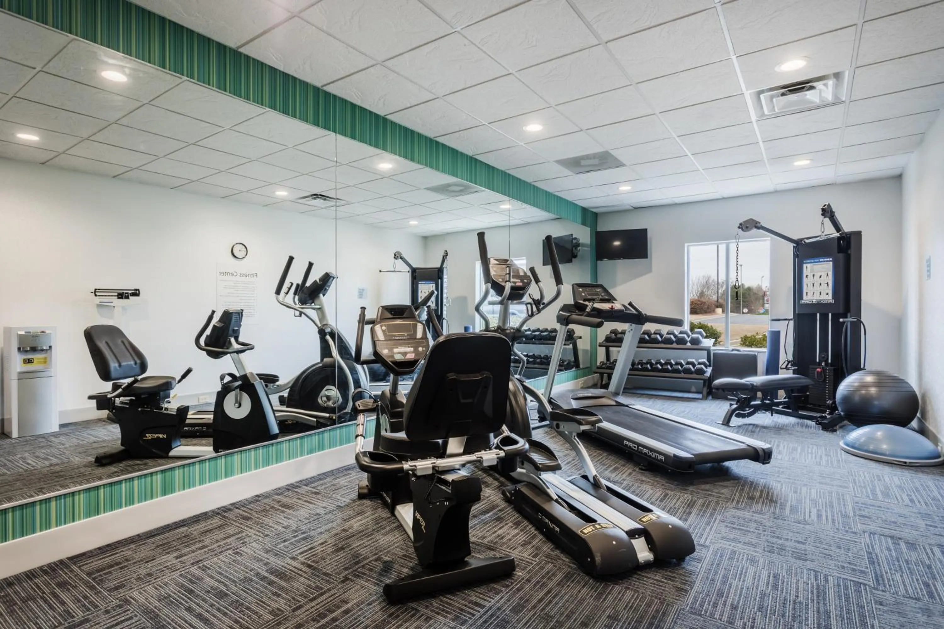 Fitness centre/facilities in Holiday Inn Express & Suites Bremen GA by IHG