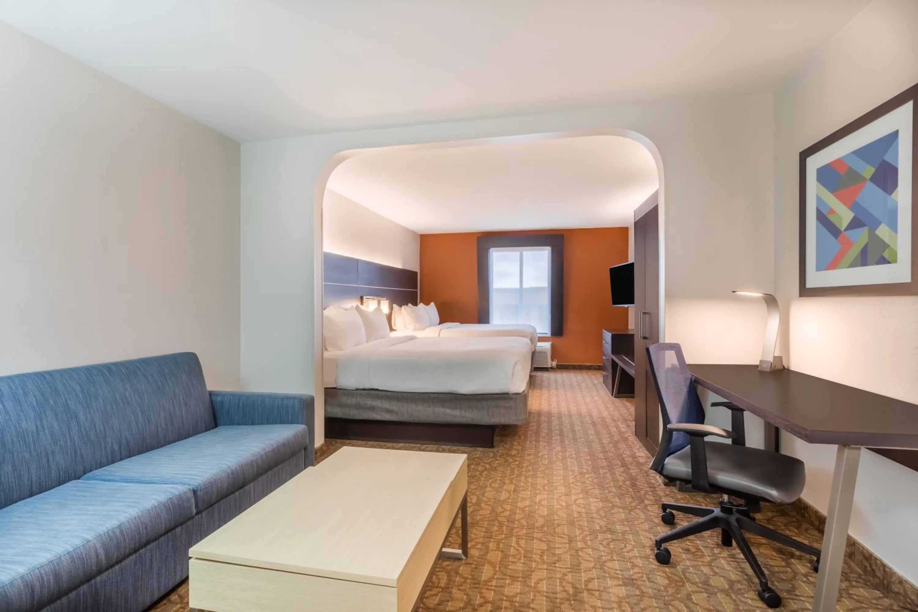 Photo of the whole room, Bed in Holiday Inn Express & Suites Bremen GA by IHG