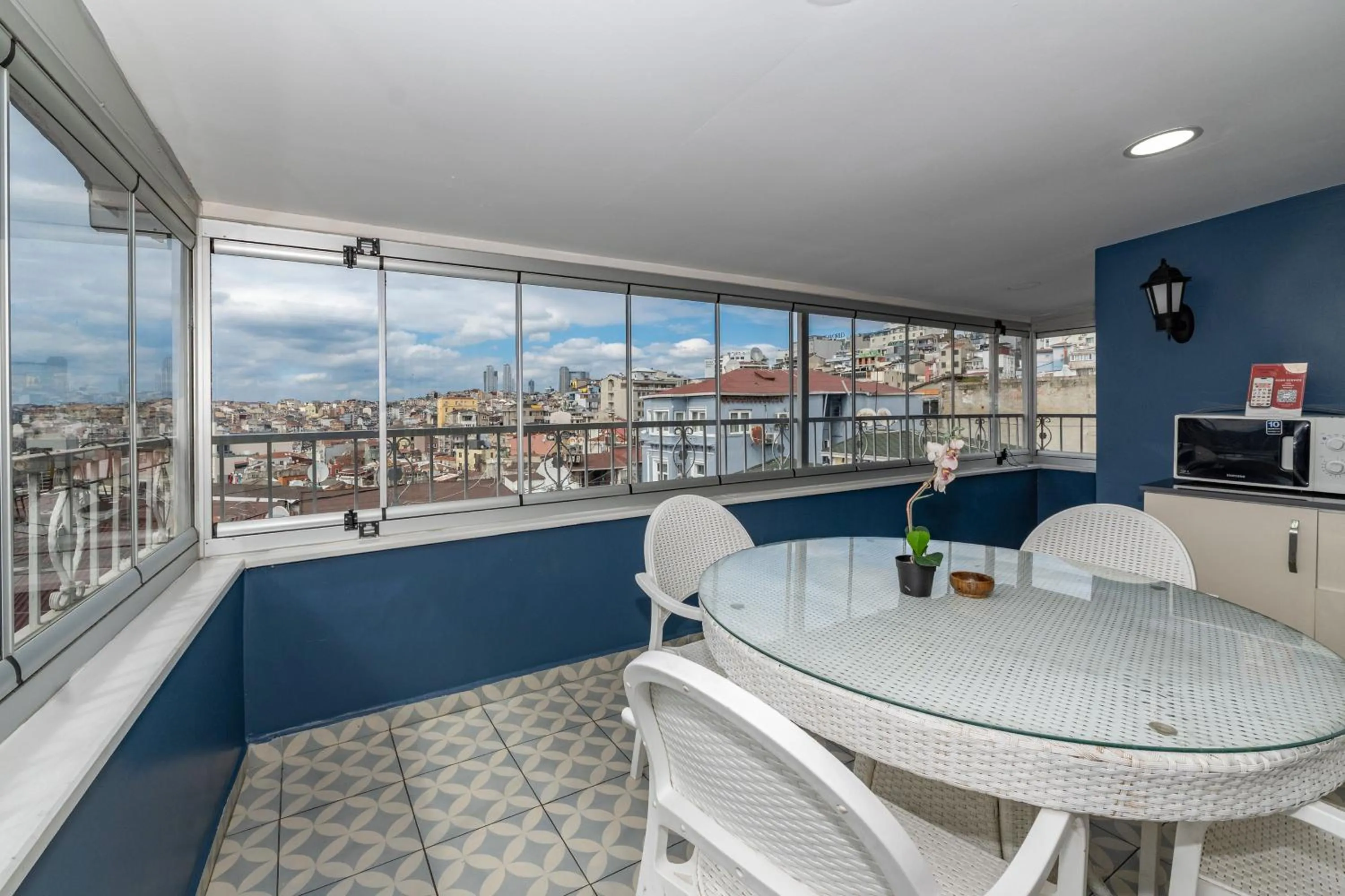 Balcony/Terrace in Taxim Trend Apart