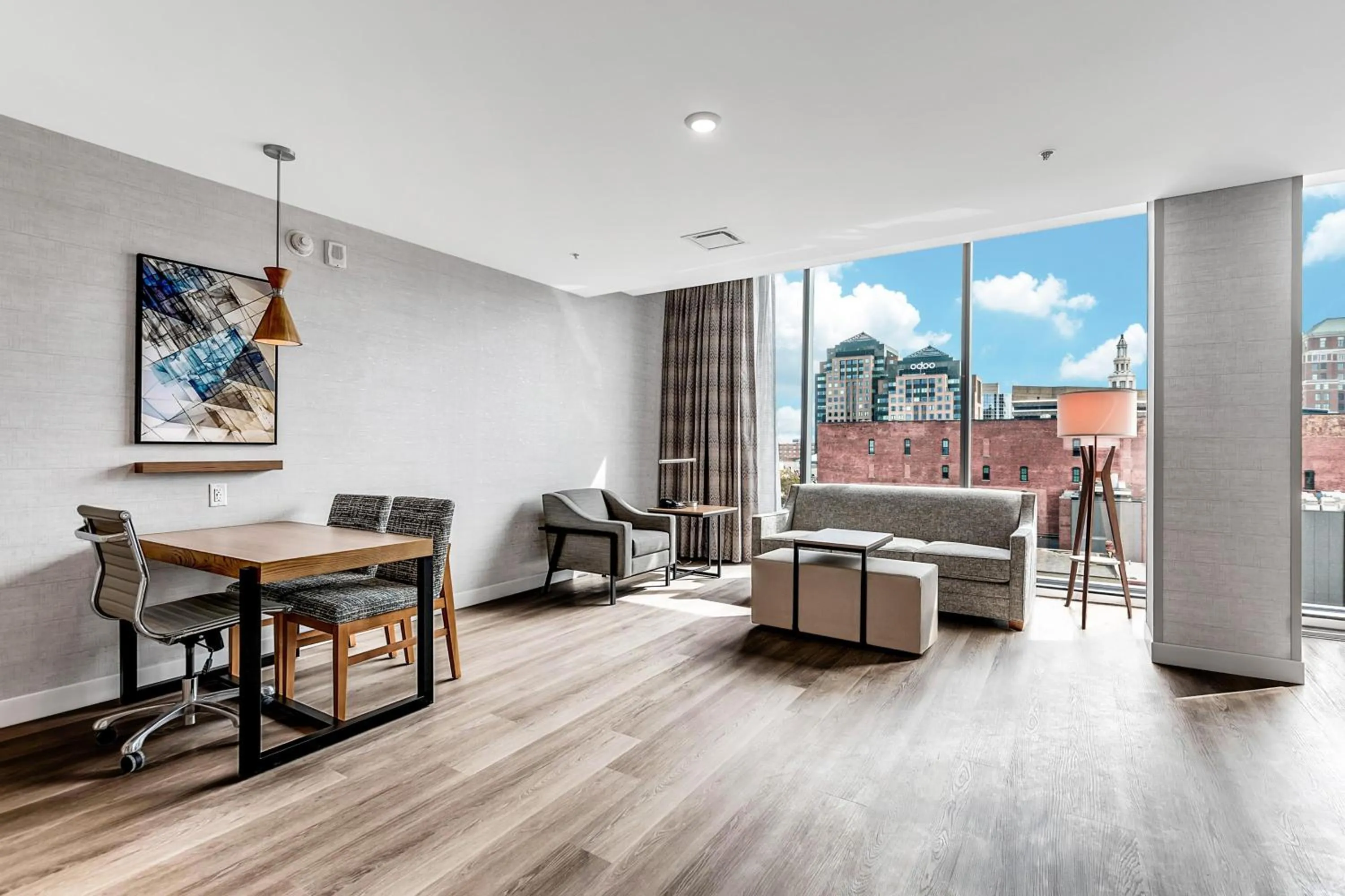 Bedroom in Embassy Suites Buffalo