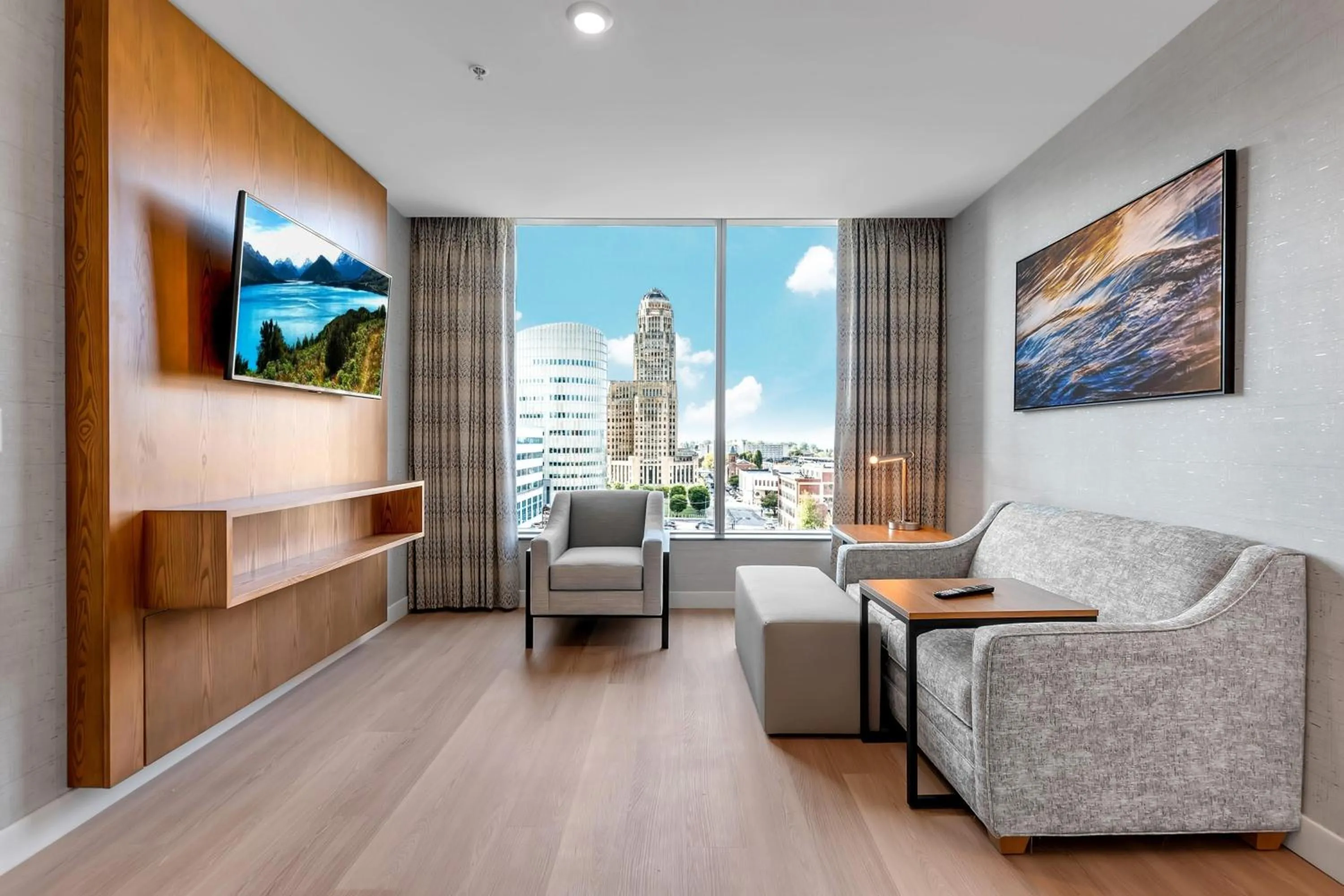 Living room in Embassy Suites Buffalo