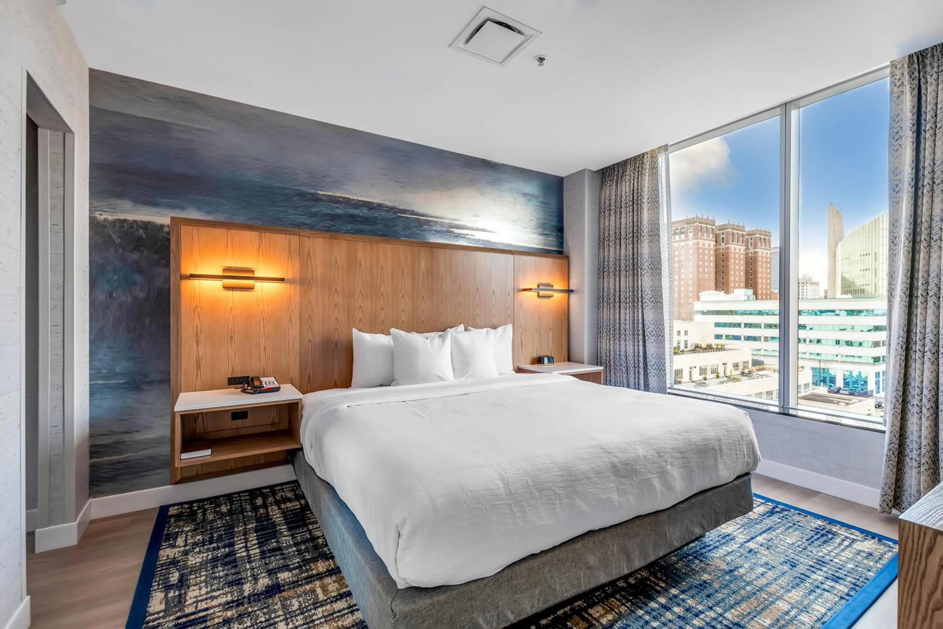 Bed in Embassy Suites Buffalo