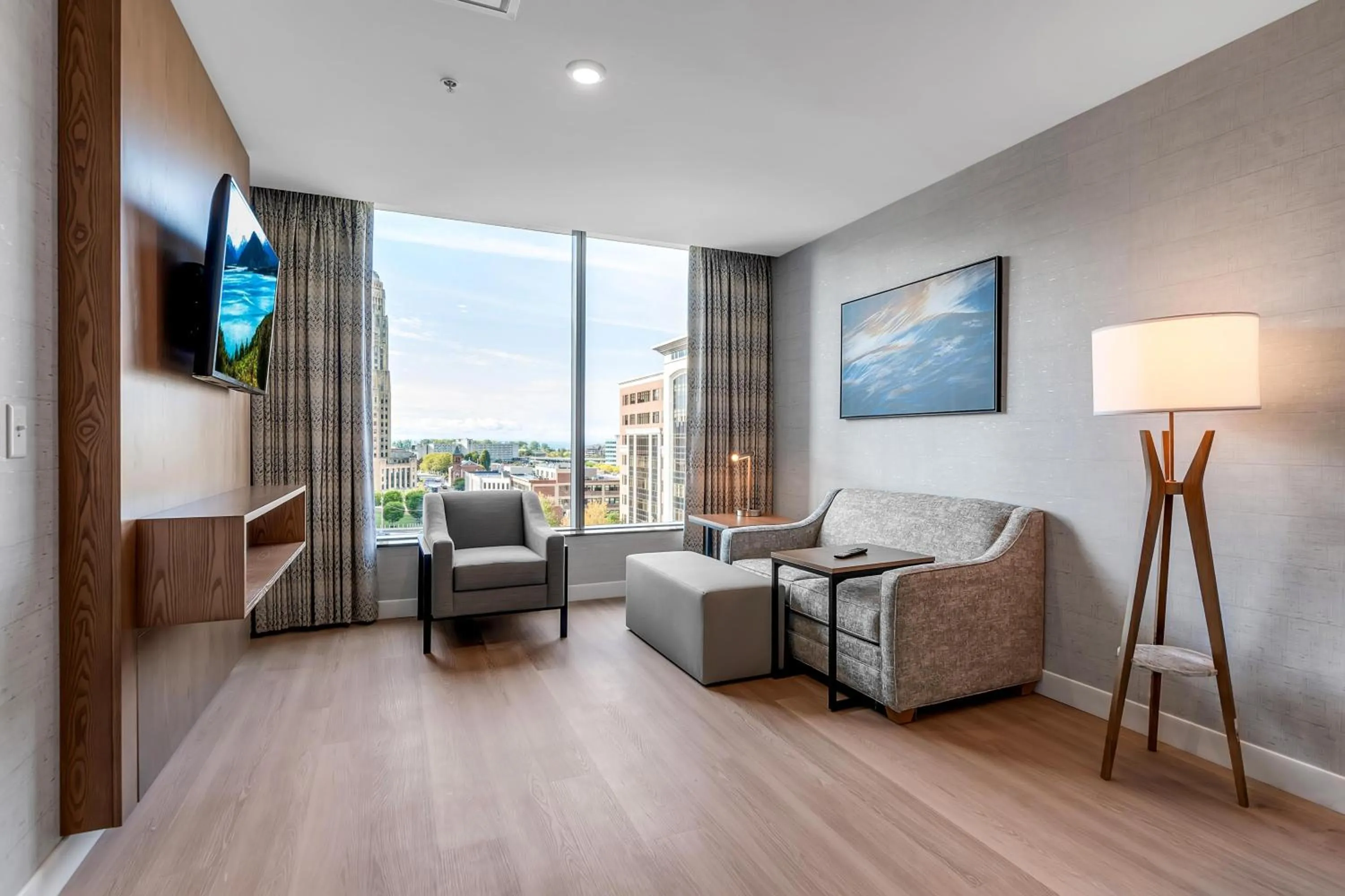 Living room in Embassy Suites Buffalo