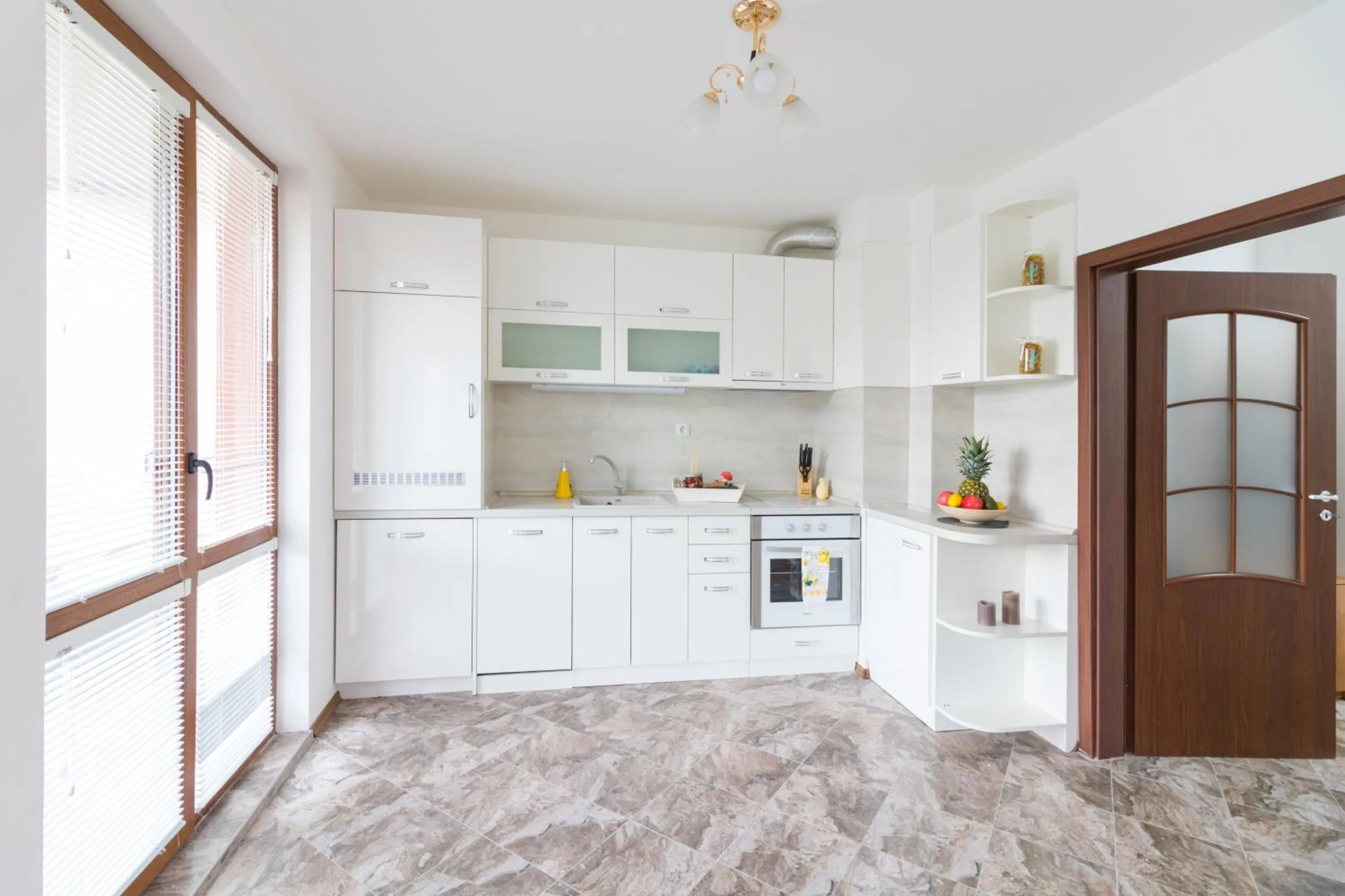 Kitchen or kitchenette in Domus Apartments Old Town with Garage