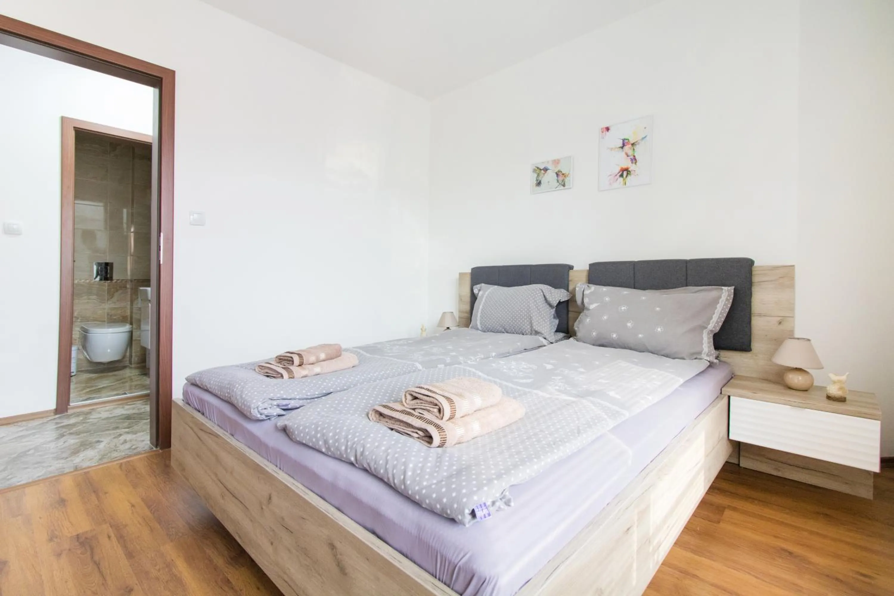Bed in Domus Apartments Old Town with Garage