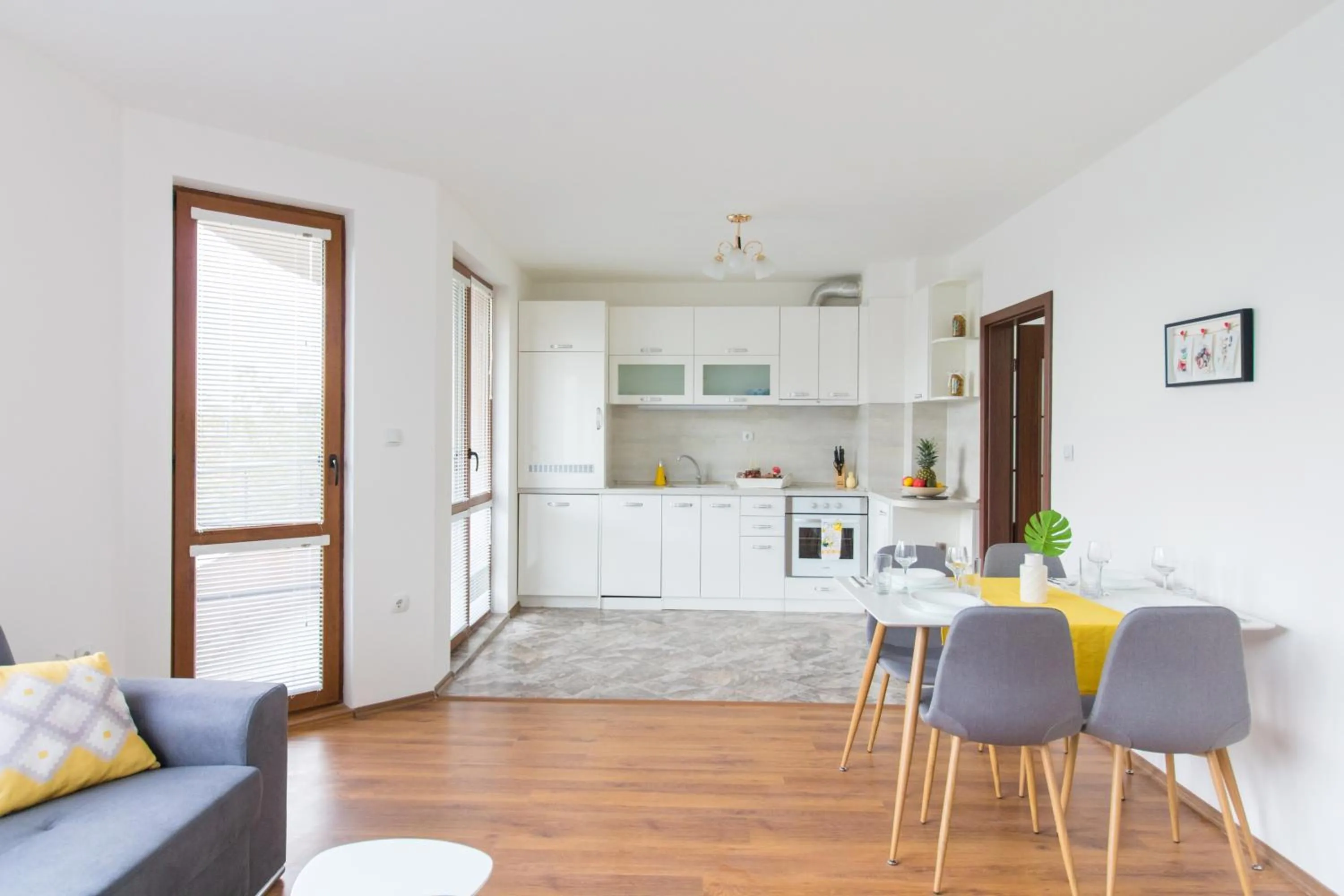 Coffee/tea facilities in Domus Apartments Old Town with Garage