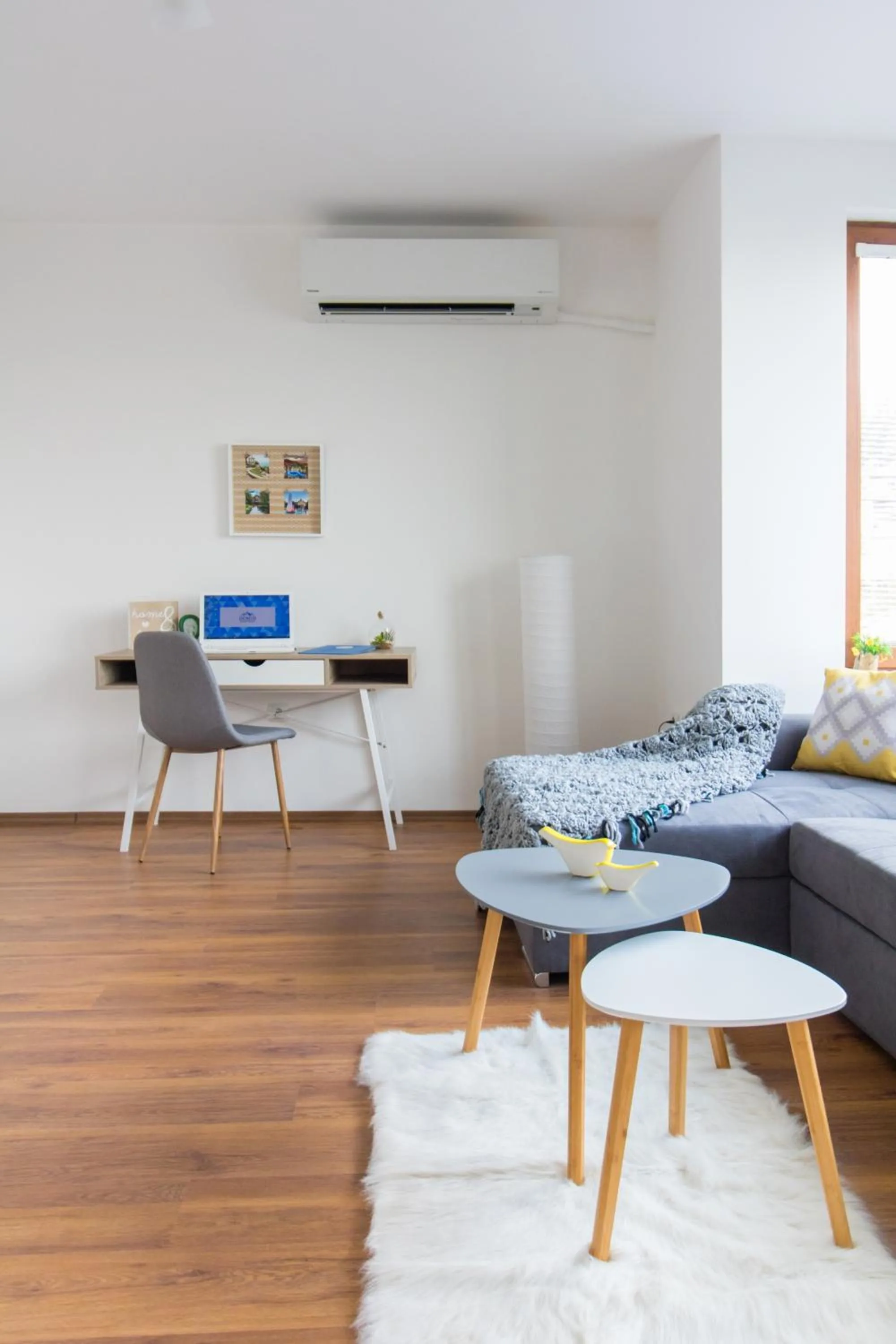 Living room in Domus Apartments Old Town with Garage