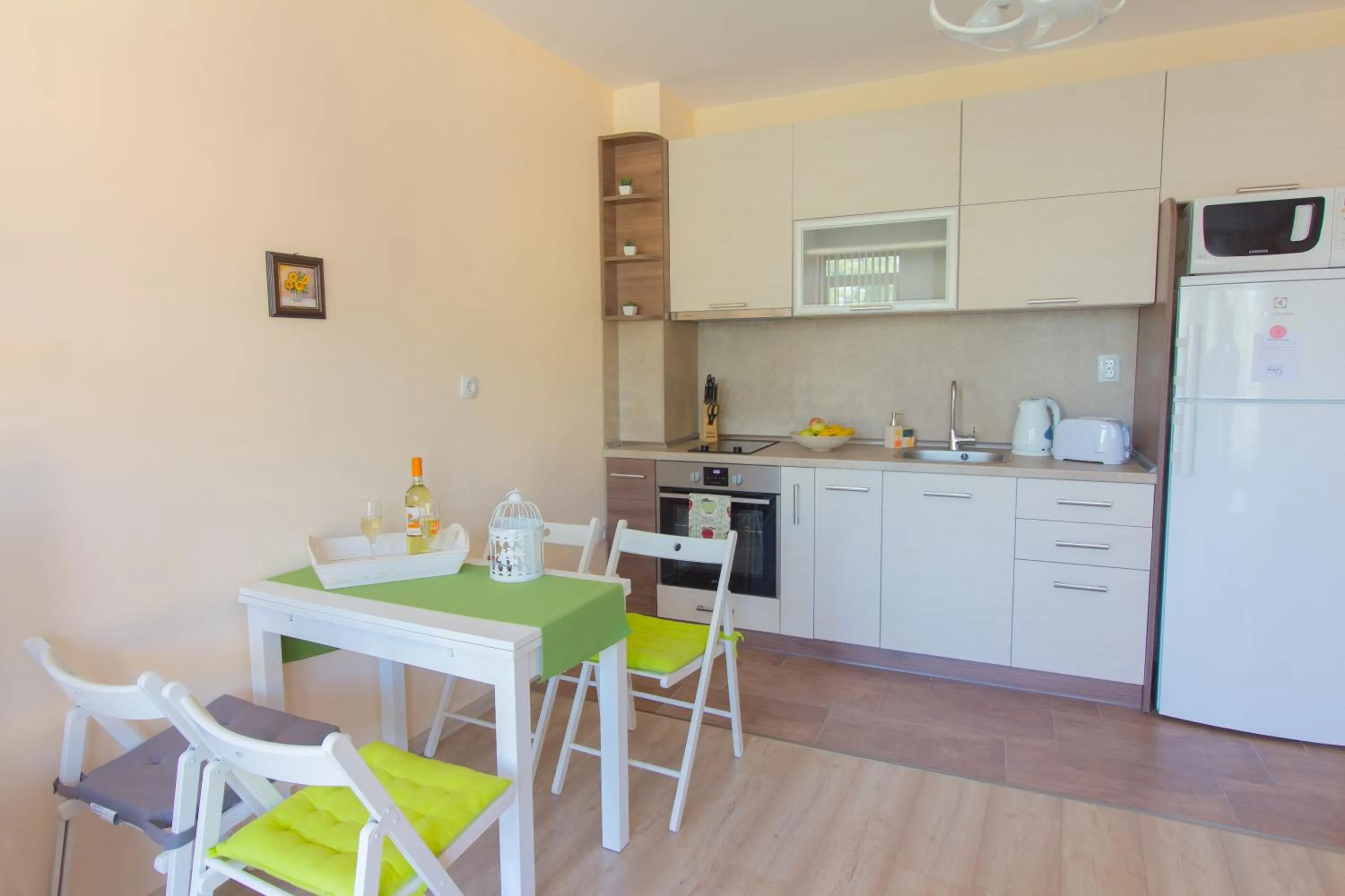 Coffee/tea facilities in Domus Apartments Old Town with Garage