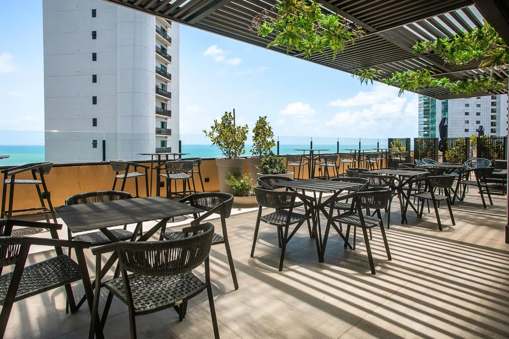 Restaurant/places to eat in Park Hotel Restaurant/places to eat in Park Hotel