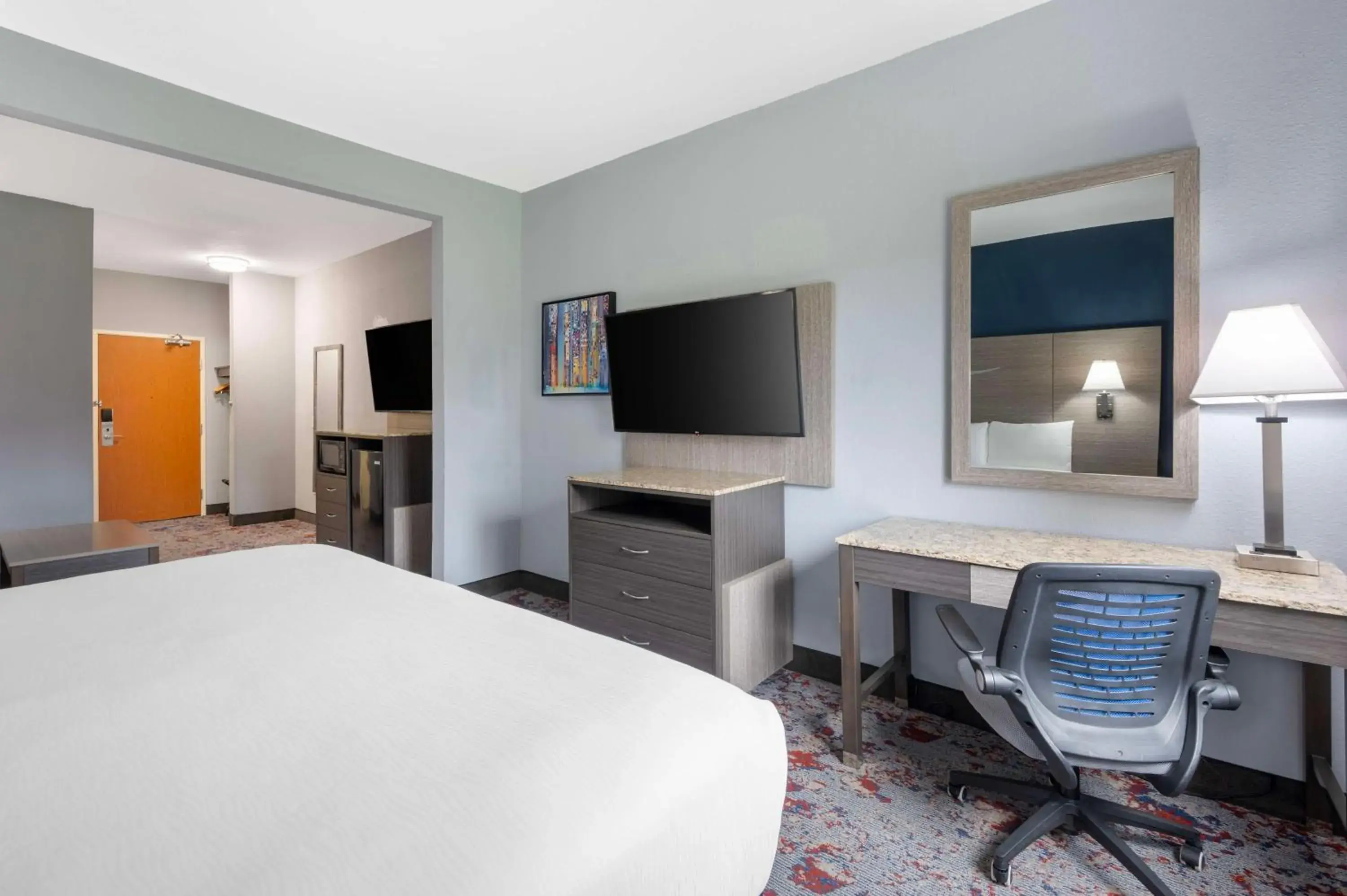 Bedroom, Bed in Best Western Kokomo Hotel Bedroom, Bed in Best Western Kokomo Hotel