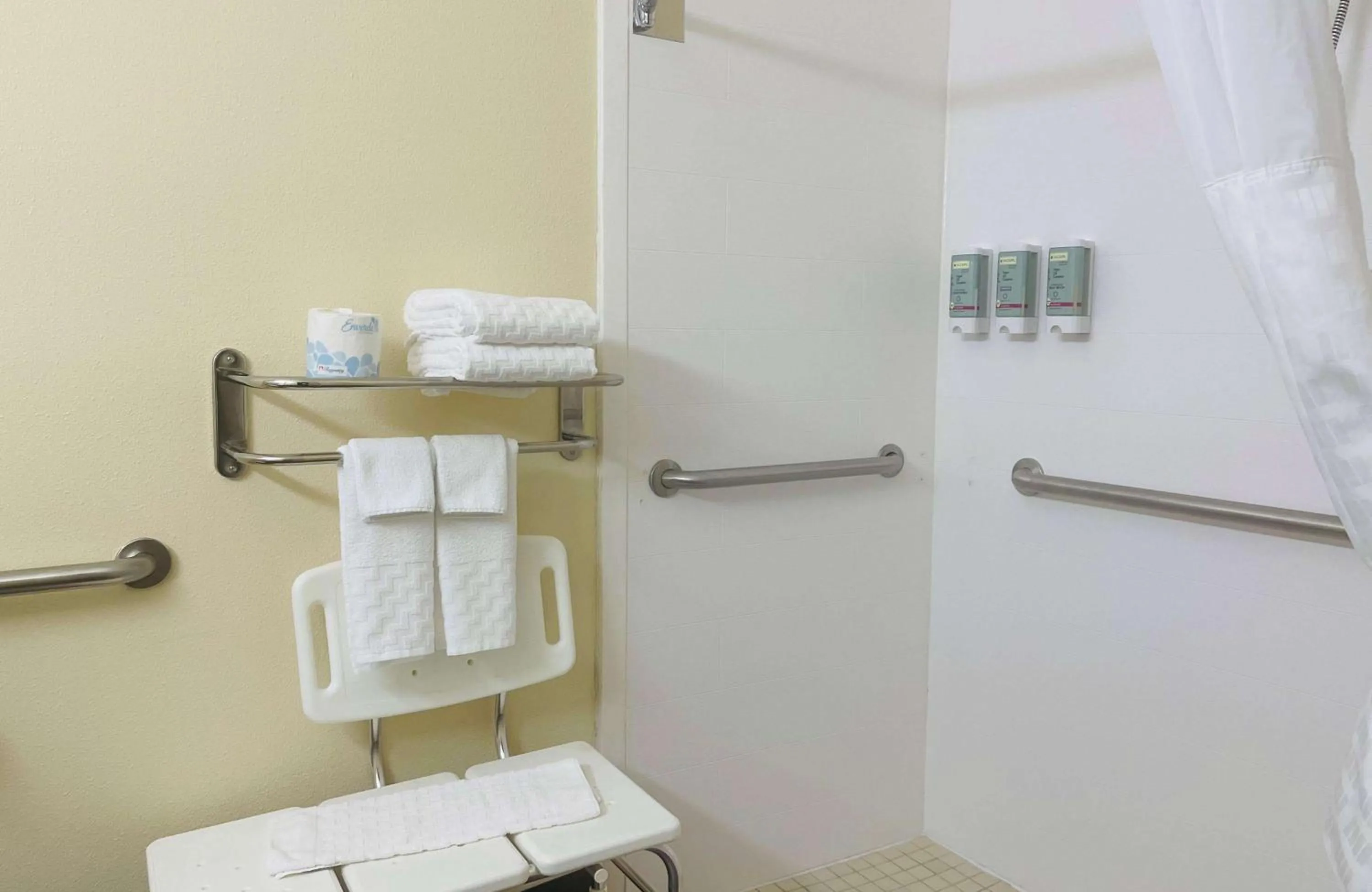 Bathroom in Best Western Kokomo Hotel