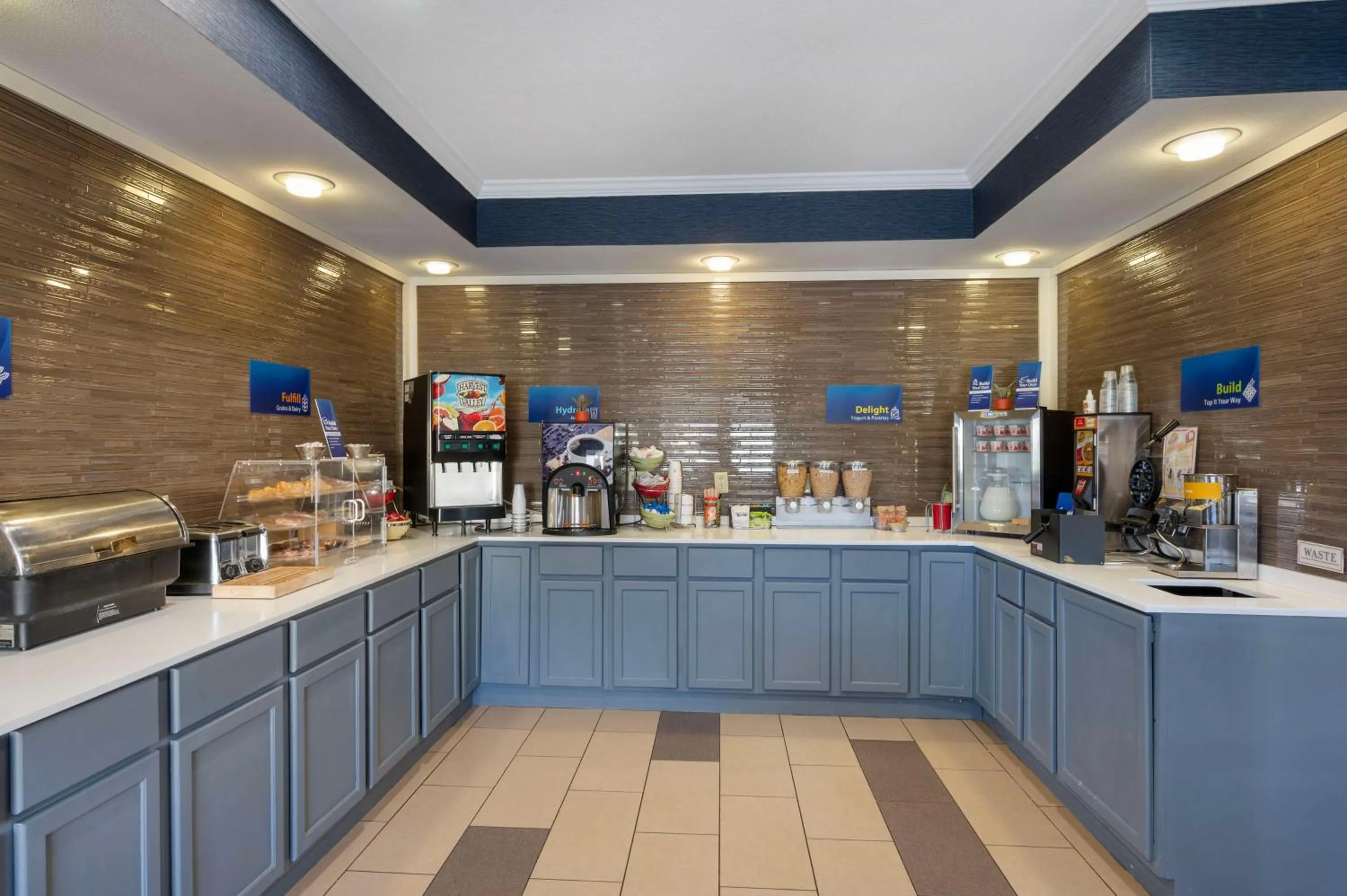 Breakfast in Best Western Kokomo Hotel