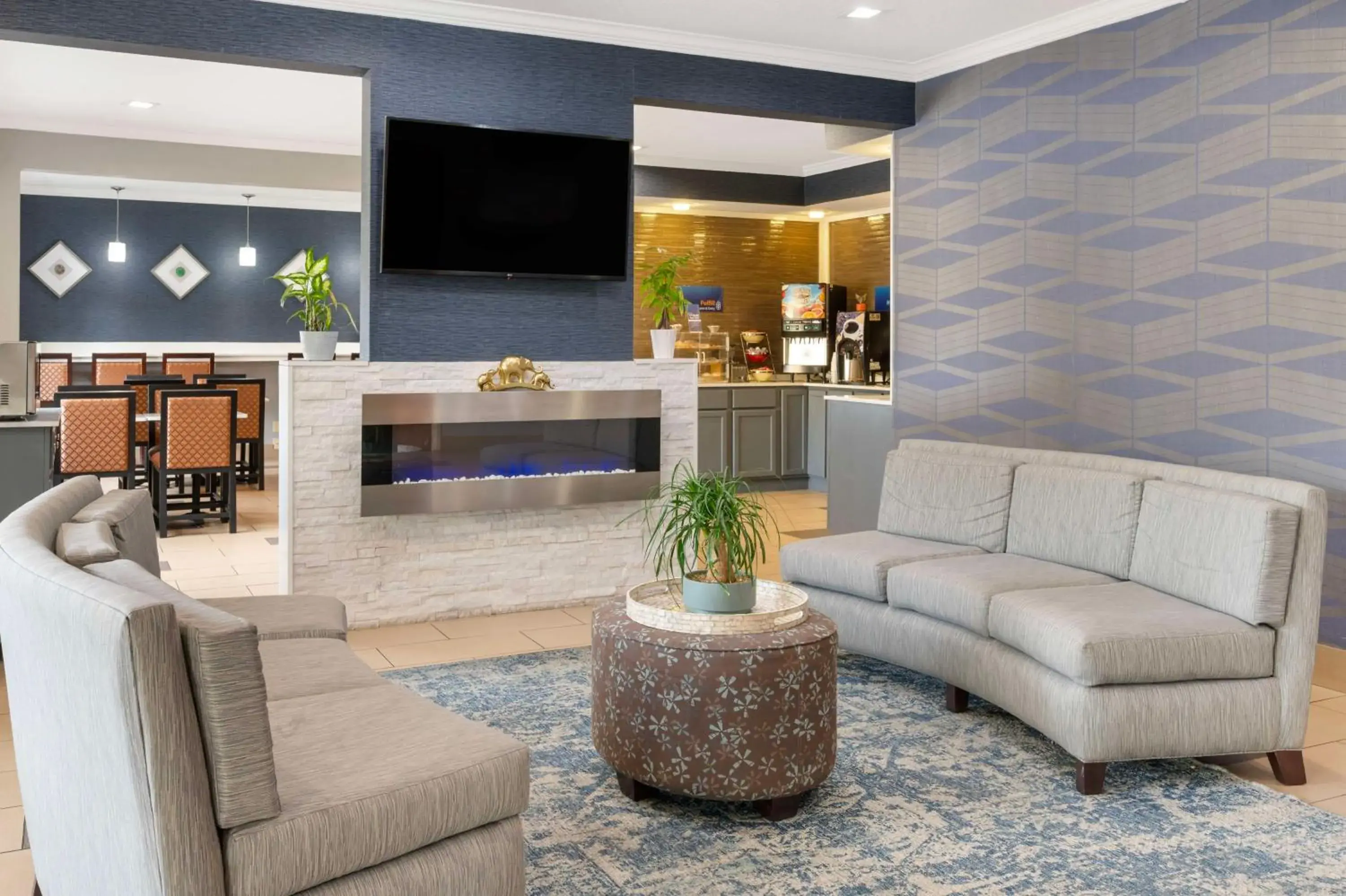 Lobby or reception in Best Western Kokomo Hotel Lobby or reception in Best Western Kokomo Hotel