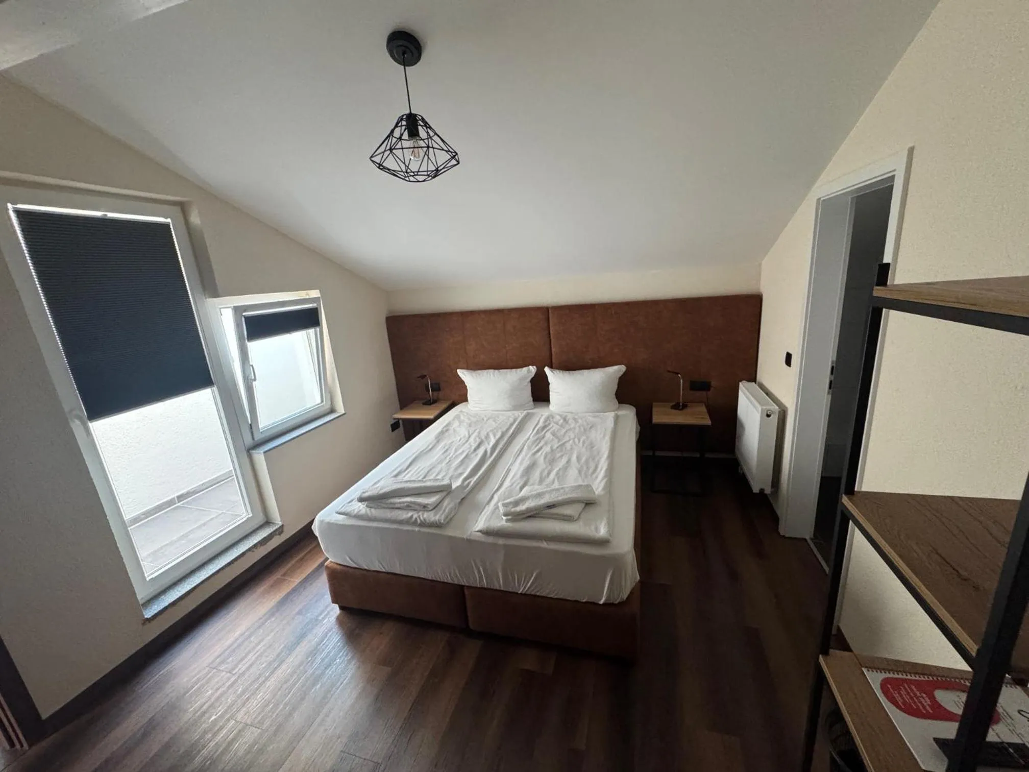 Photo of the whole room, Bed in Hotel Capitol Zentrum - 24h -