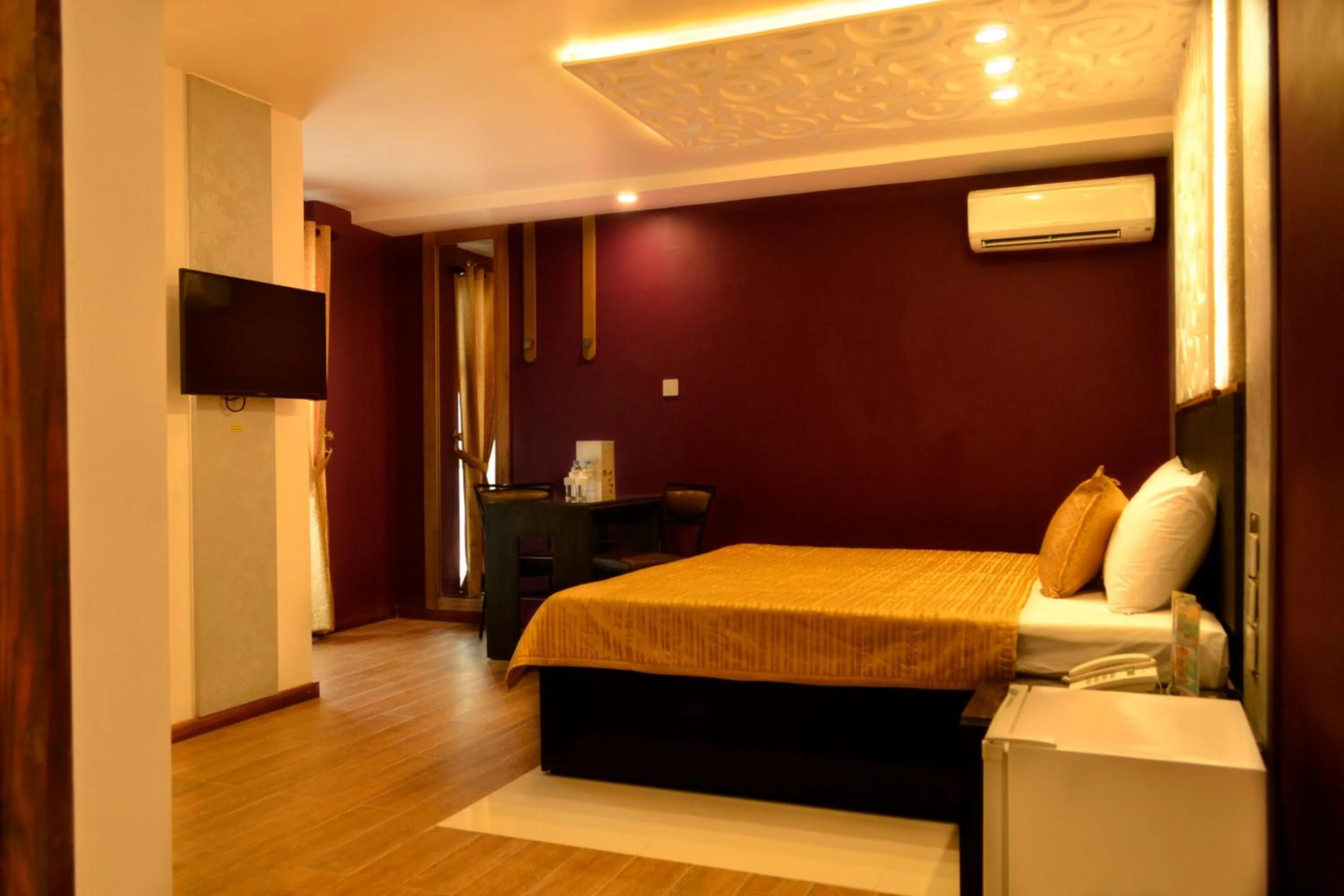 Bedroom in Eurotel Vivaldi Araneta