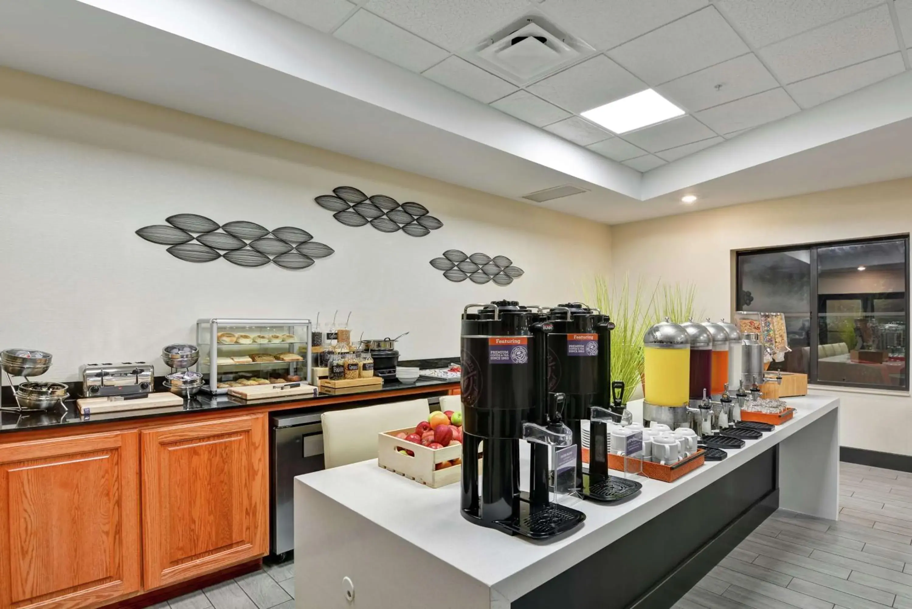 Restaurant/places to eat in DoubleTree by Hilton Hattiesburg, MS Restaurant/places to eat in DoubleTree by Hilton Hattiesburg, MS