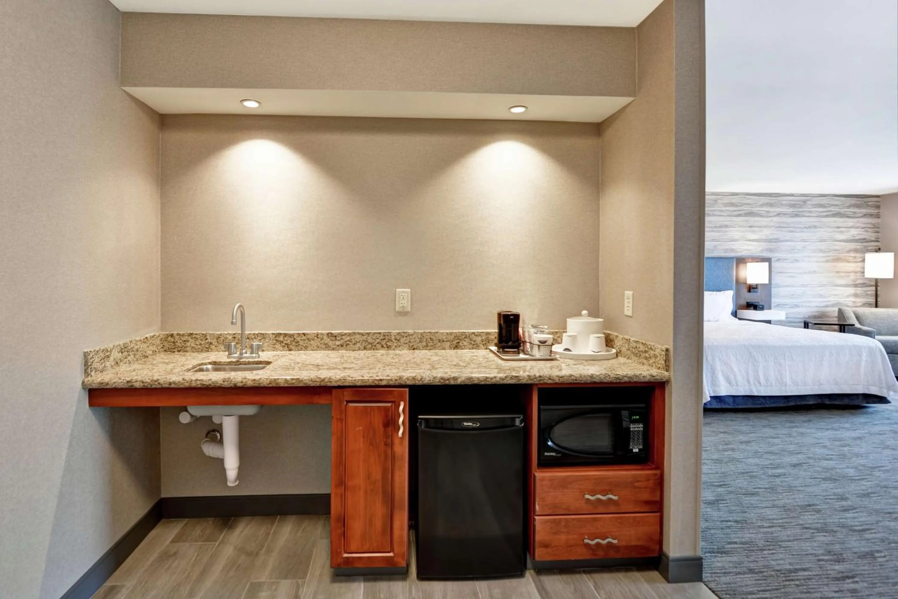 Photo of the whole room, Bed in Hampton Inn Moab Arches National Park