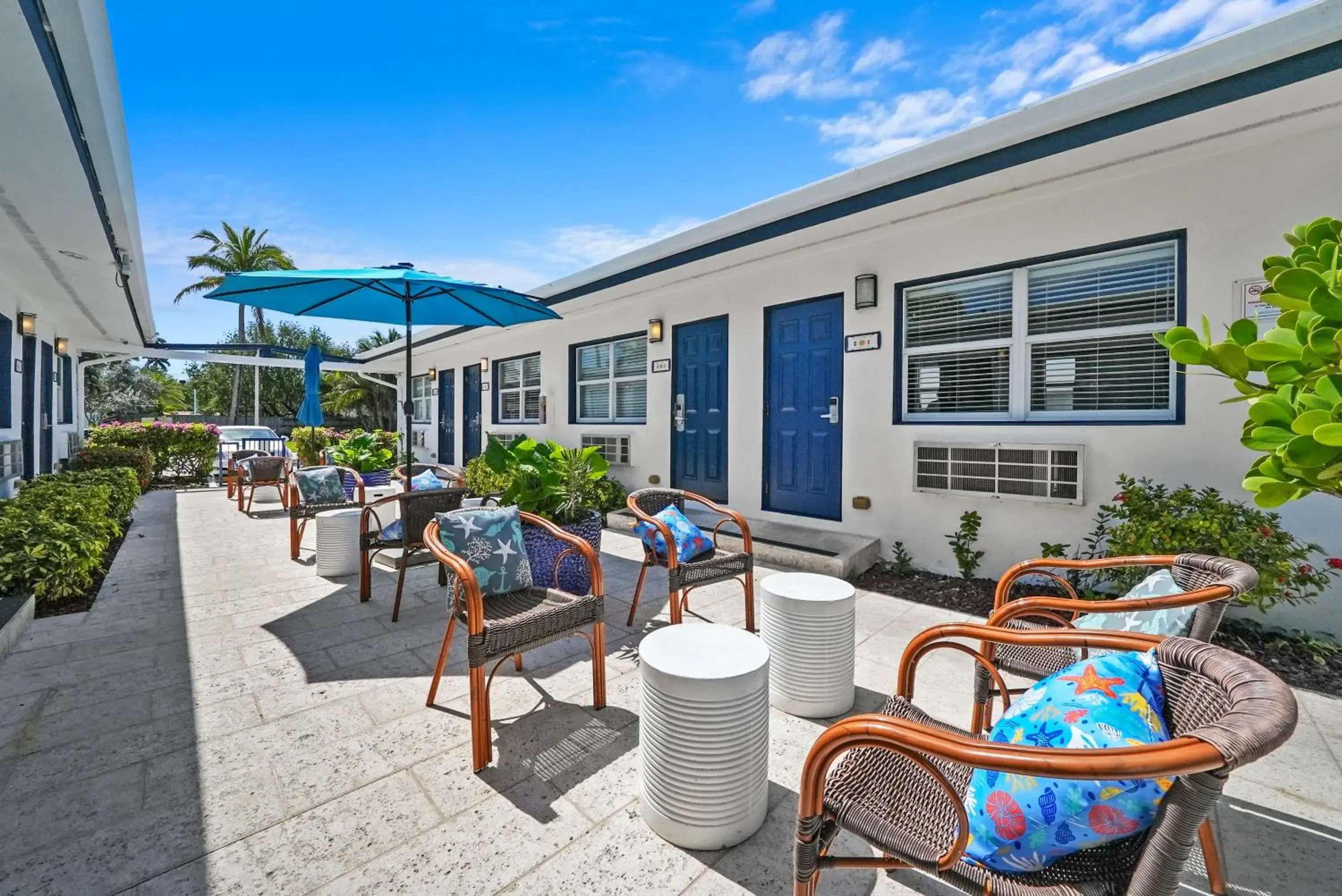 Hollywood Beach Suites and Hotel Hollywood Beach Suites and Hotel