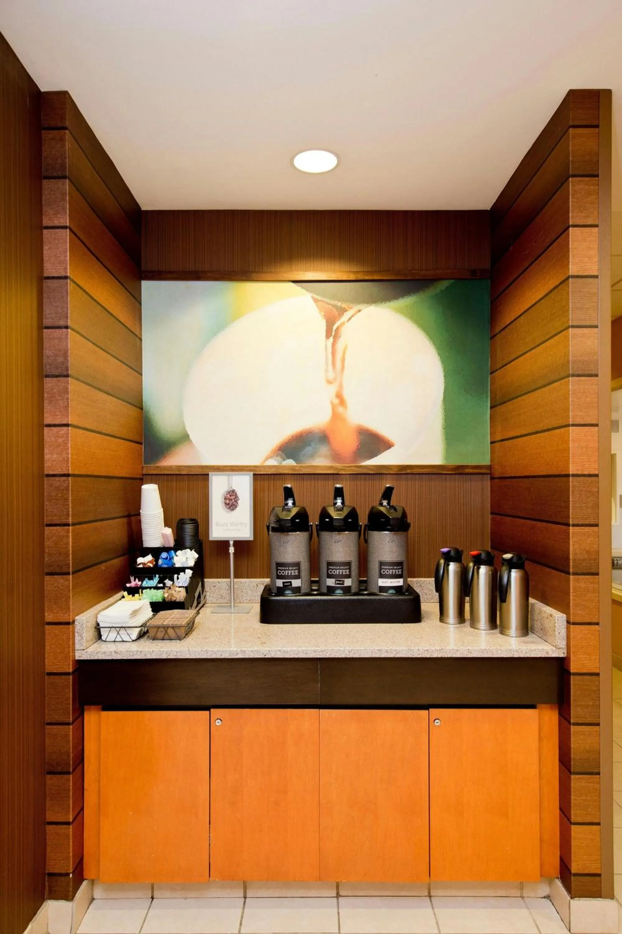 Restaurant/places to eat in Fairfield Inn and Suites by Marriott Winchester