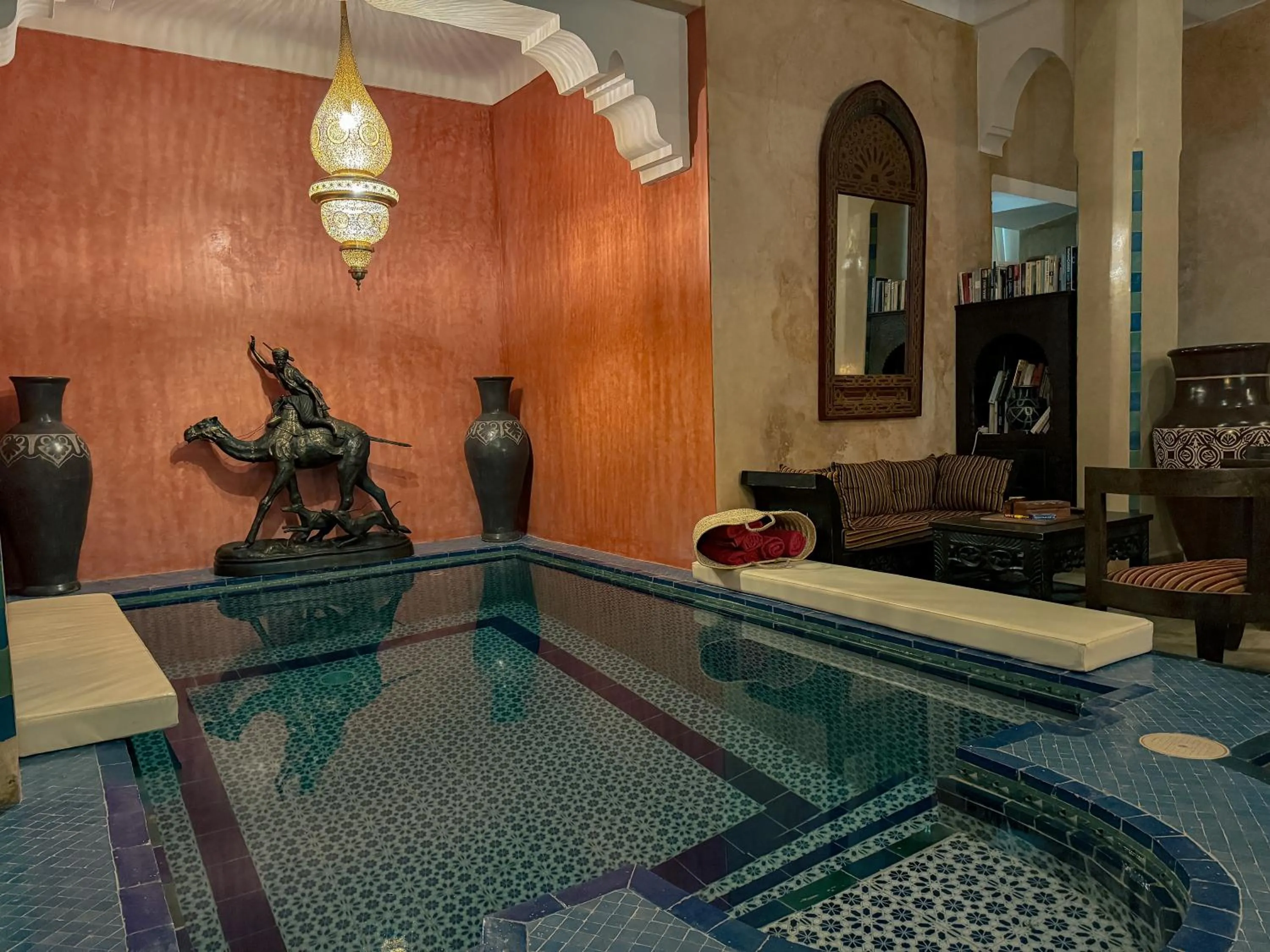 Pool view in Riad Lapis-lazuli