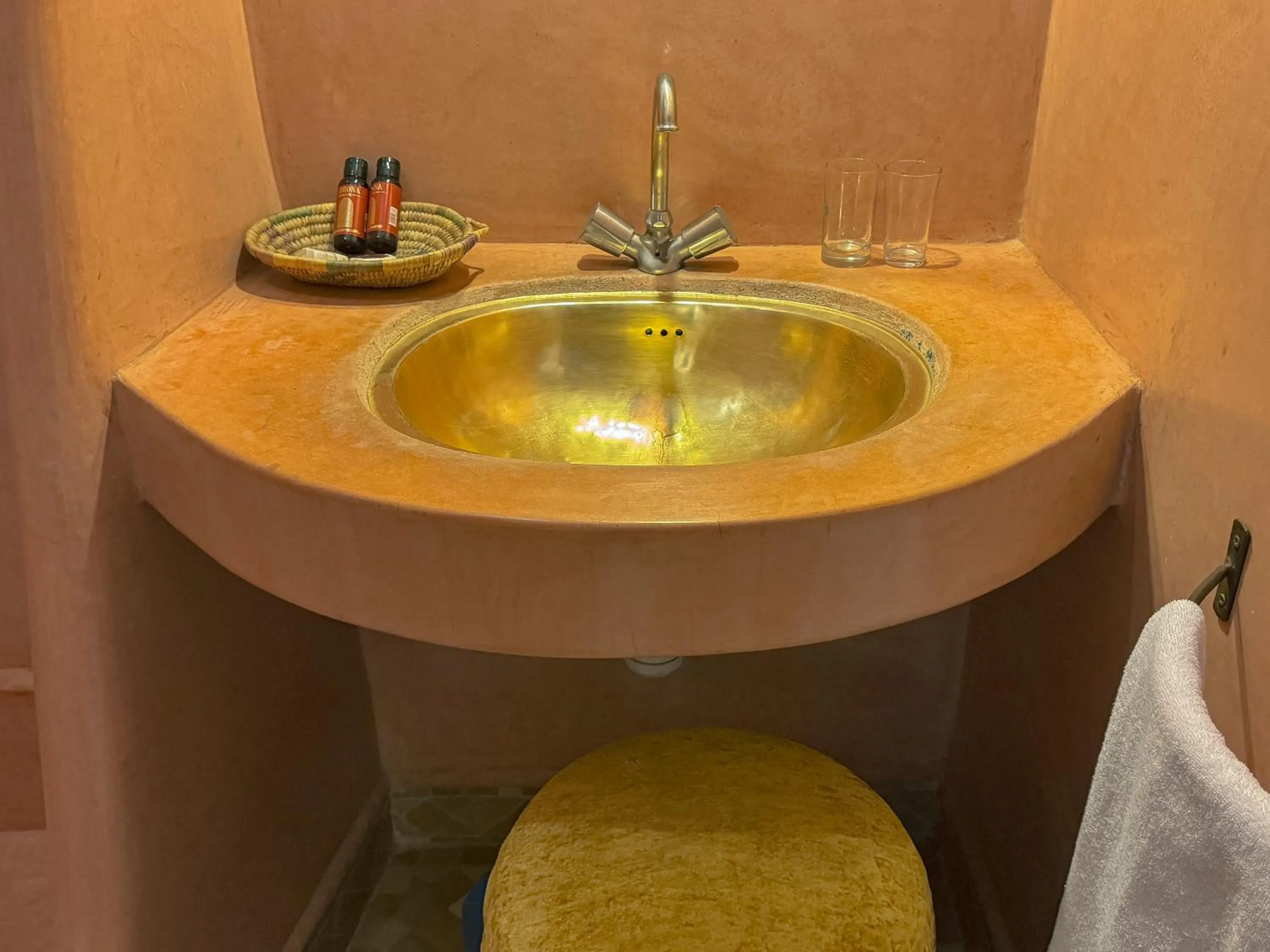 Bathroom in Riad Lapis-lazuli