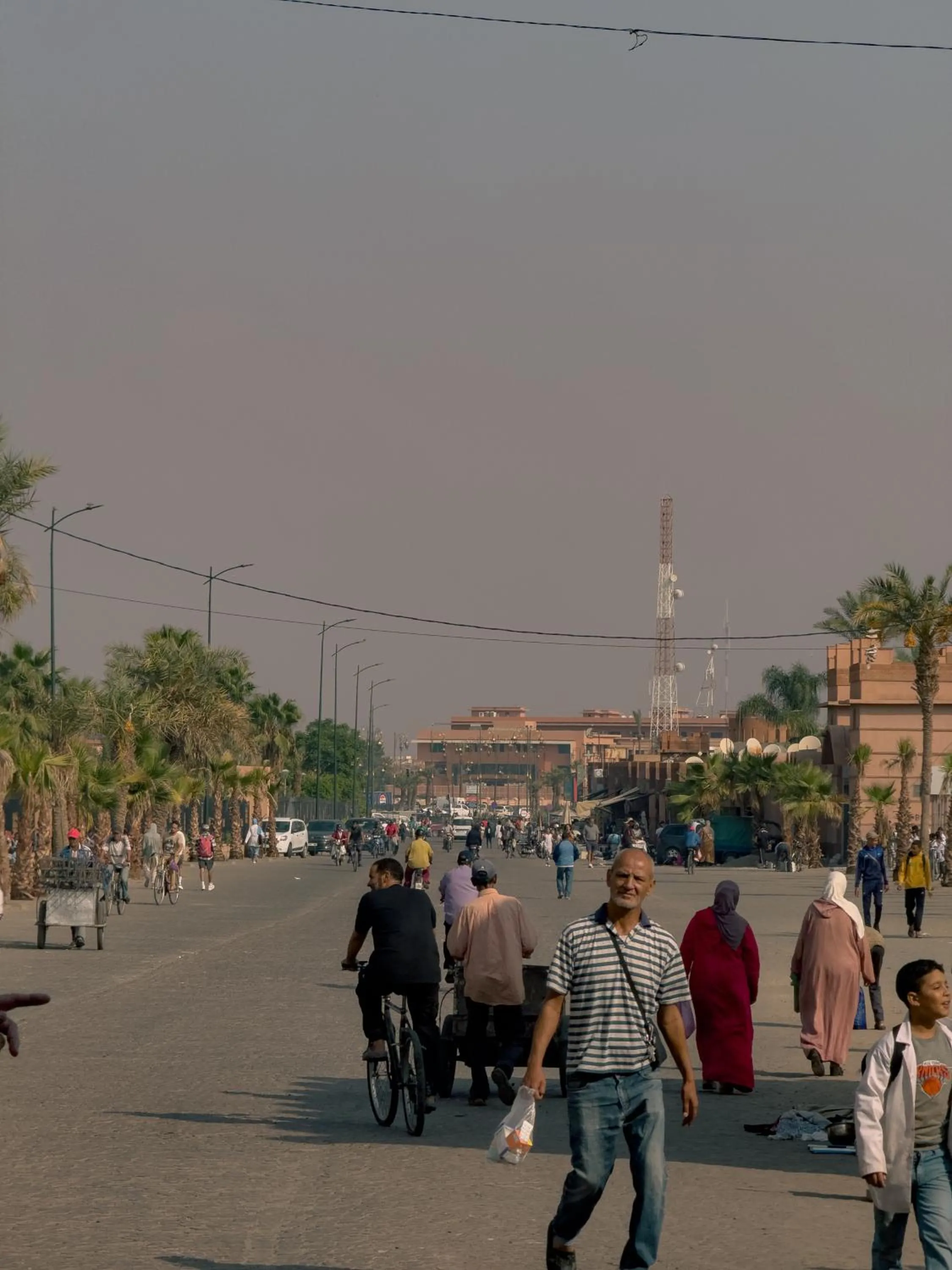 Staff in Riad Lapis-lazuli