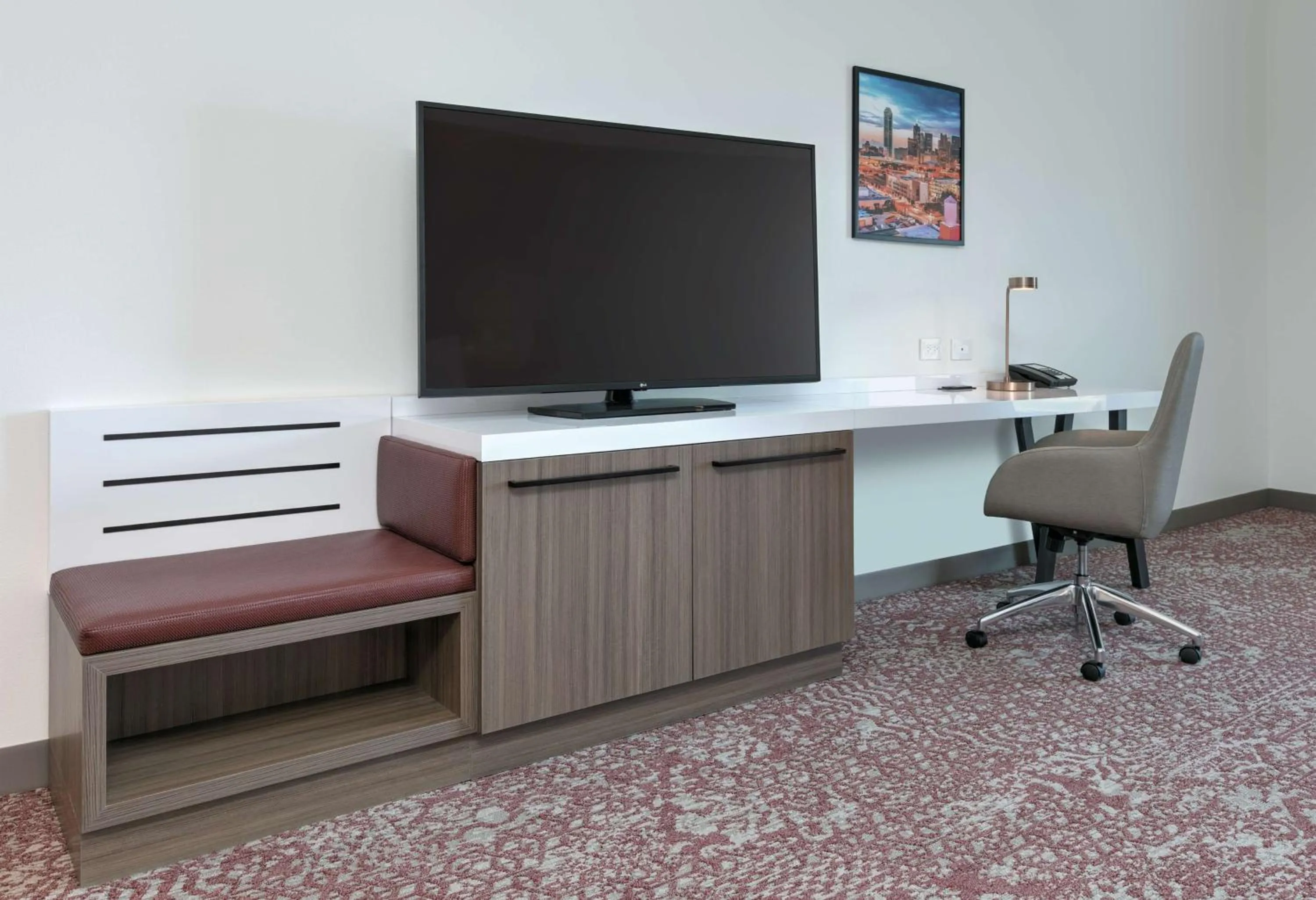 Bedroom in Hilton Garden Inn Dallas Arlington