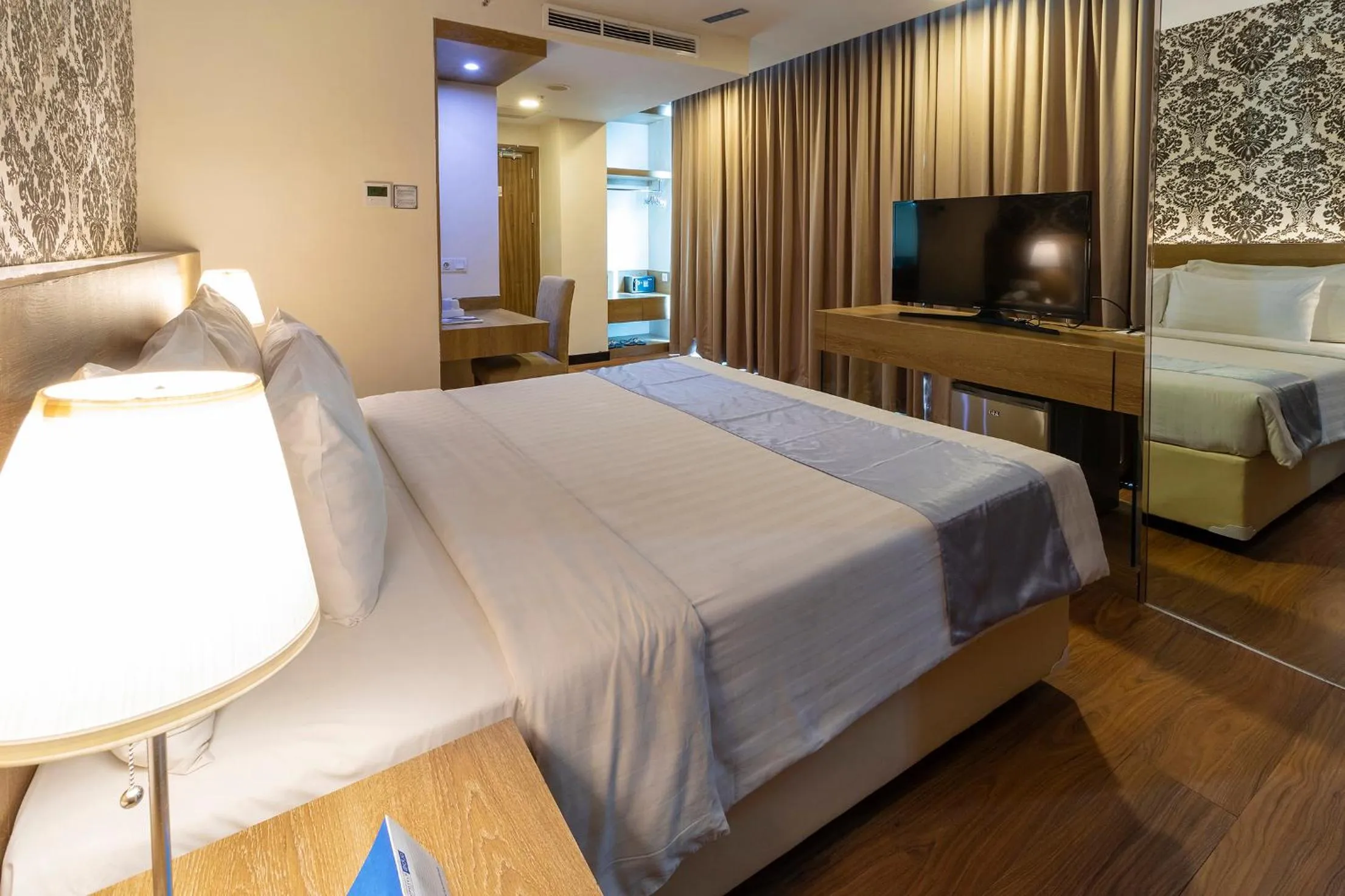 Bed in Odua Weston Jambi