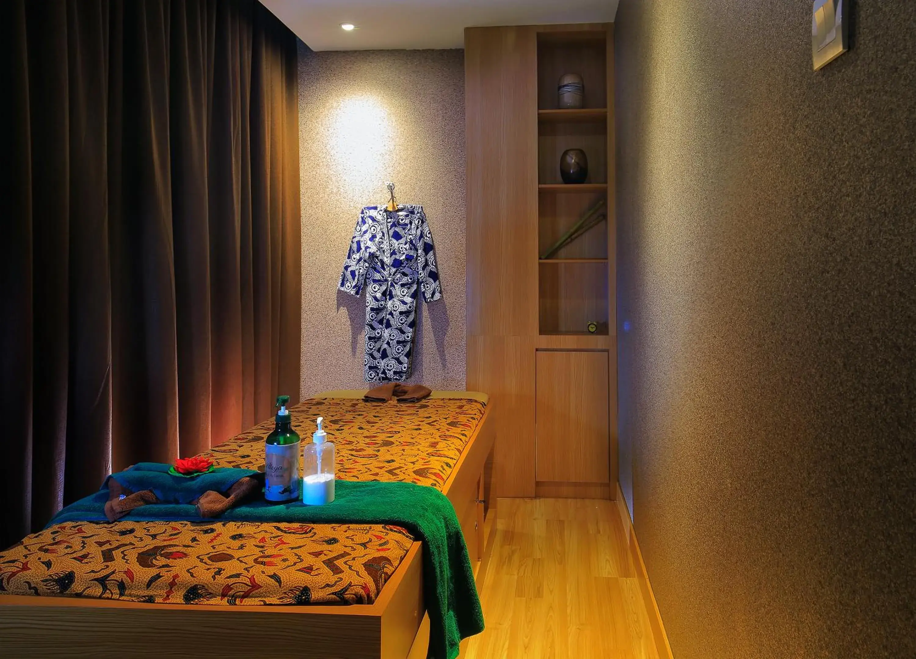 Bed in Odua Weston Jambi Bed in Odua Weston Jambi