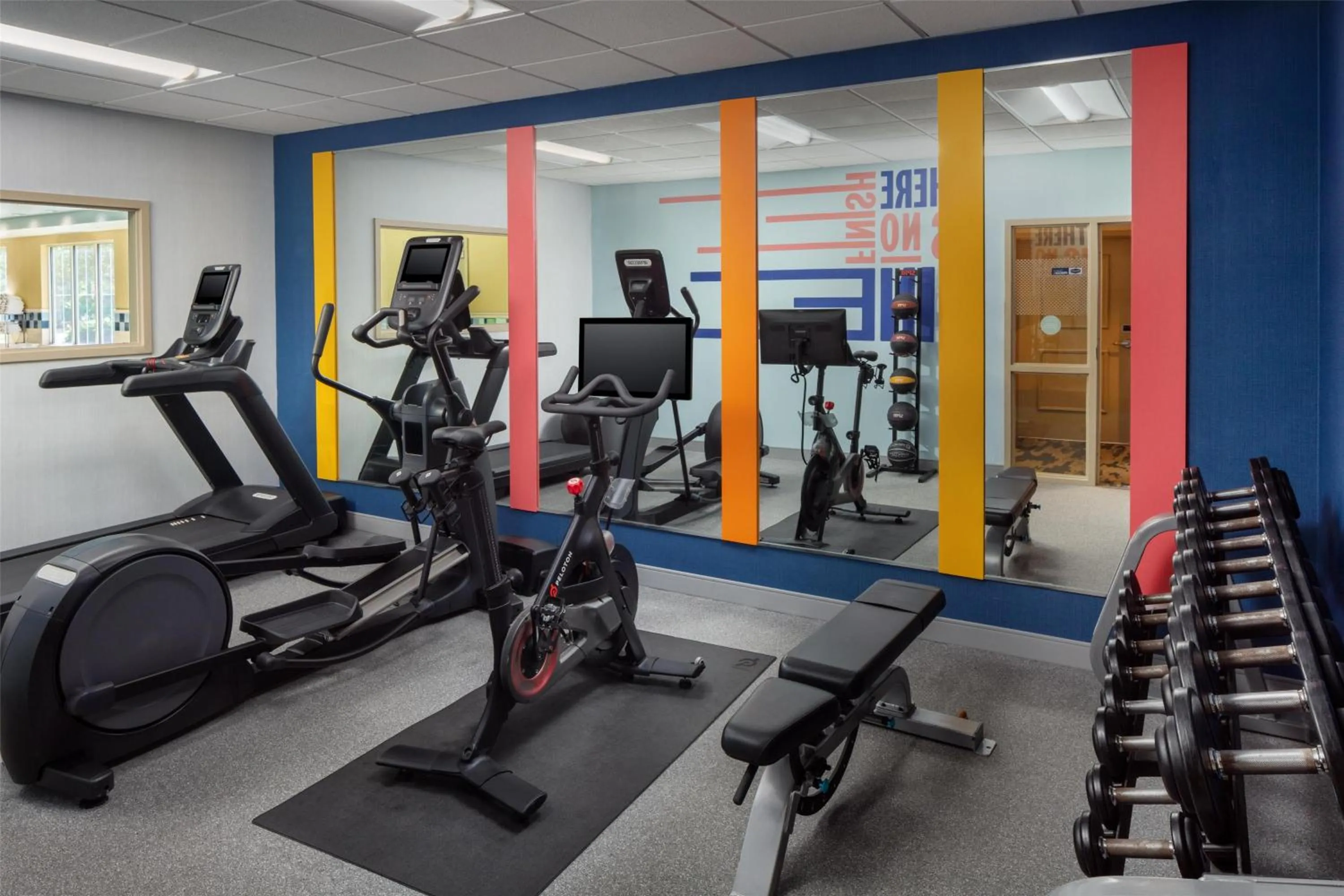 Fitness centre/facilities in Hampton Inn Nashua