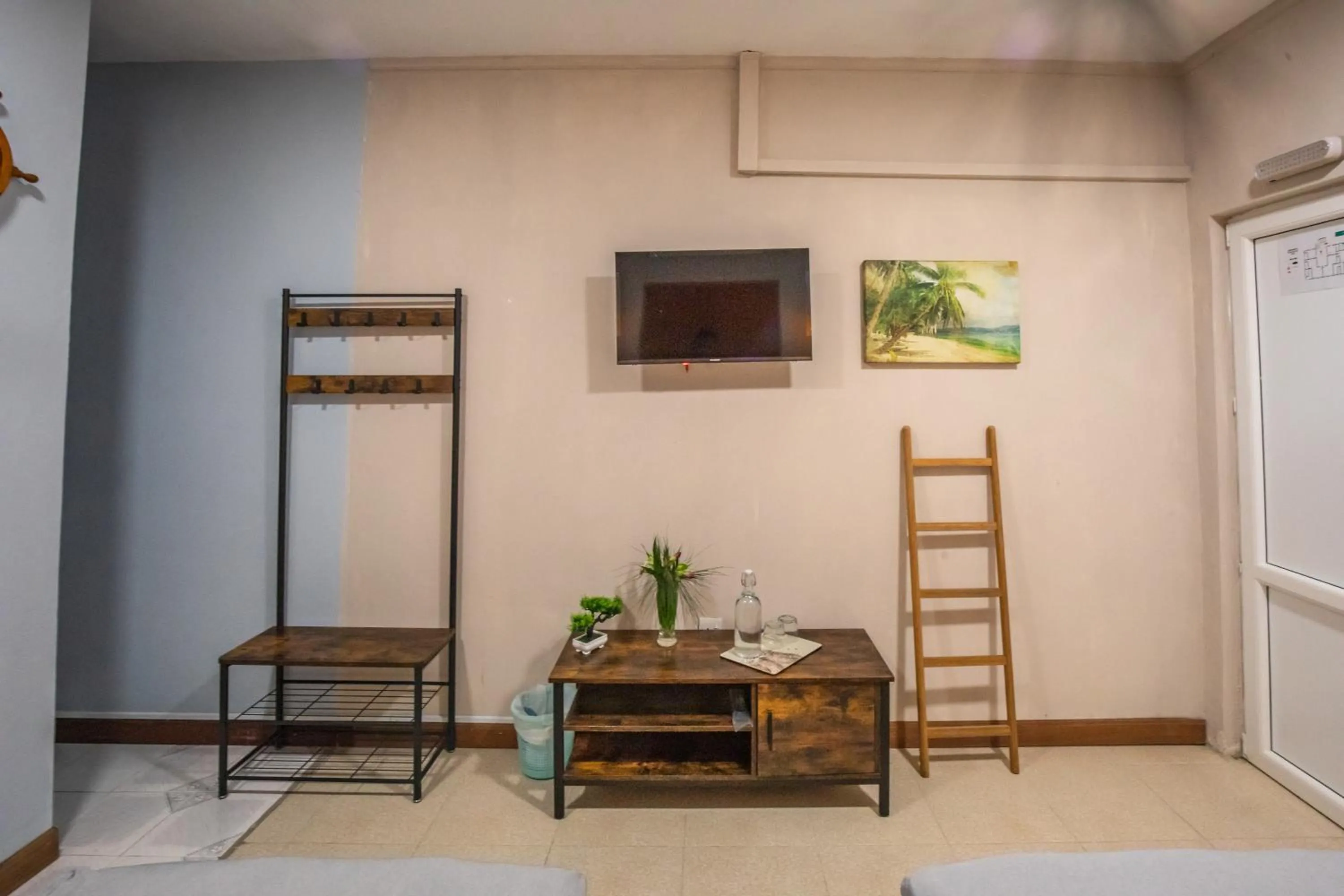 Property building in Dive Villa Thoddoo
