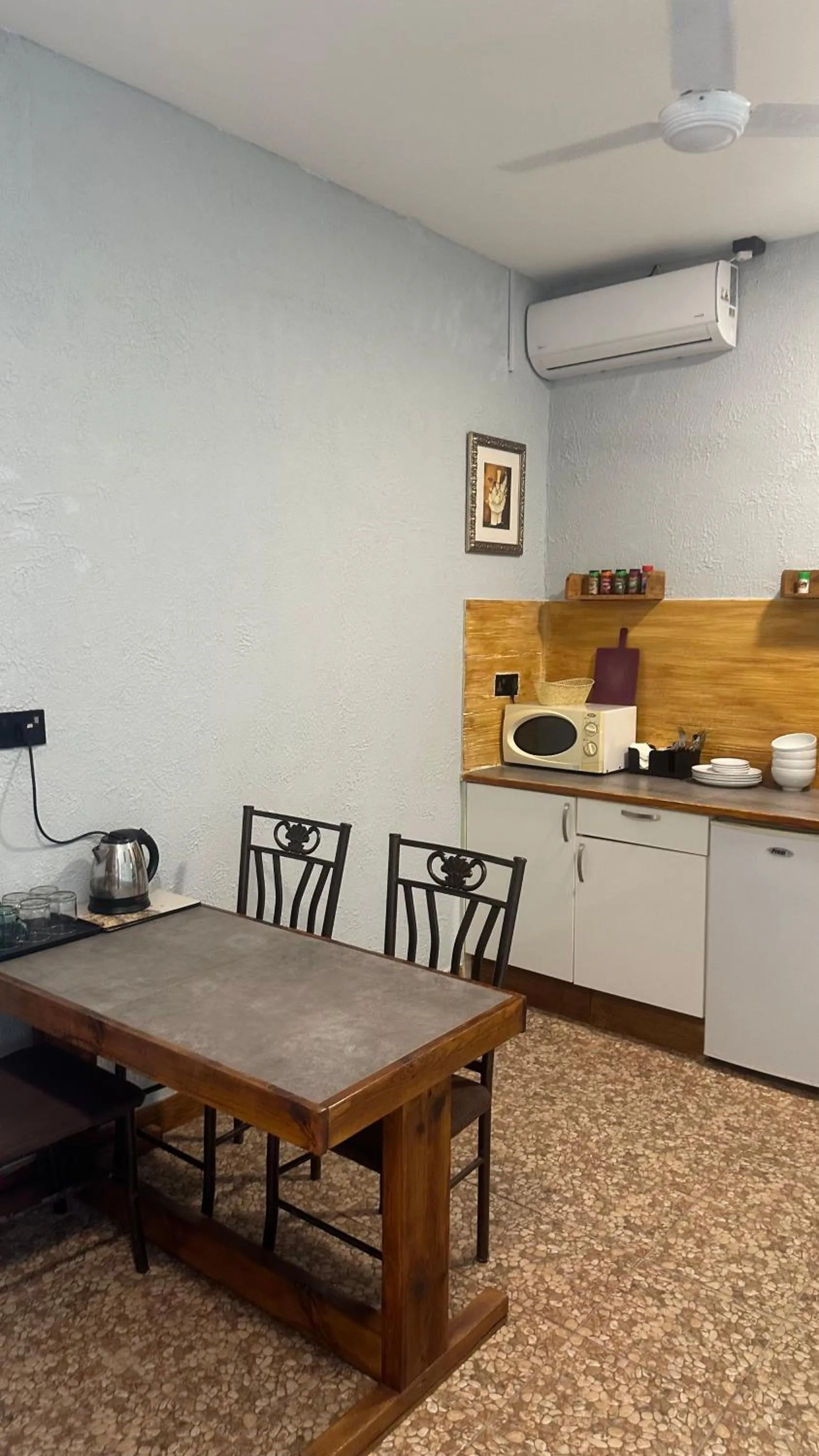 Kitchen or kitchenette in Dive Villa Thoddoo