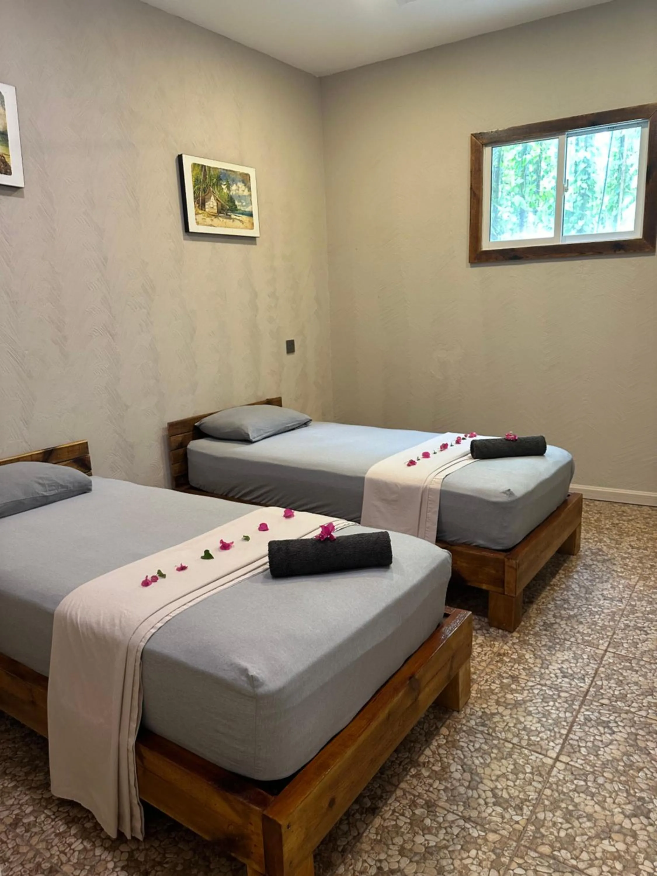 Bedroom, Bed in Dive Villa Thoddoo