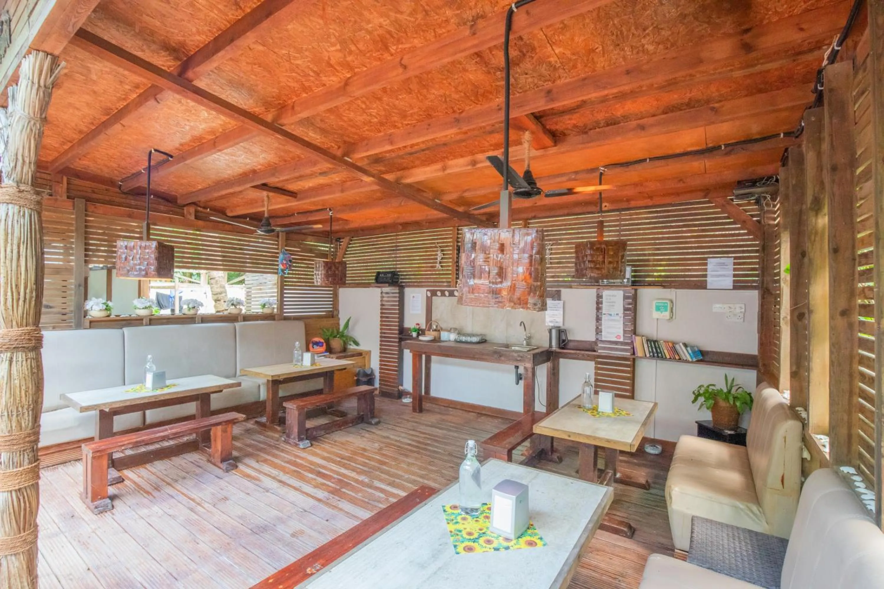 Property building in Dive Villa Thoddoo