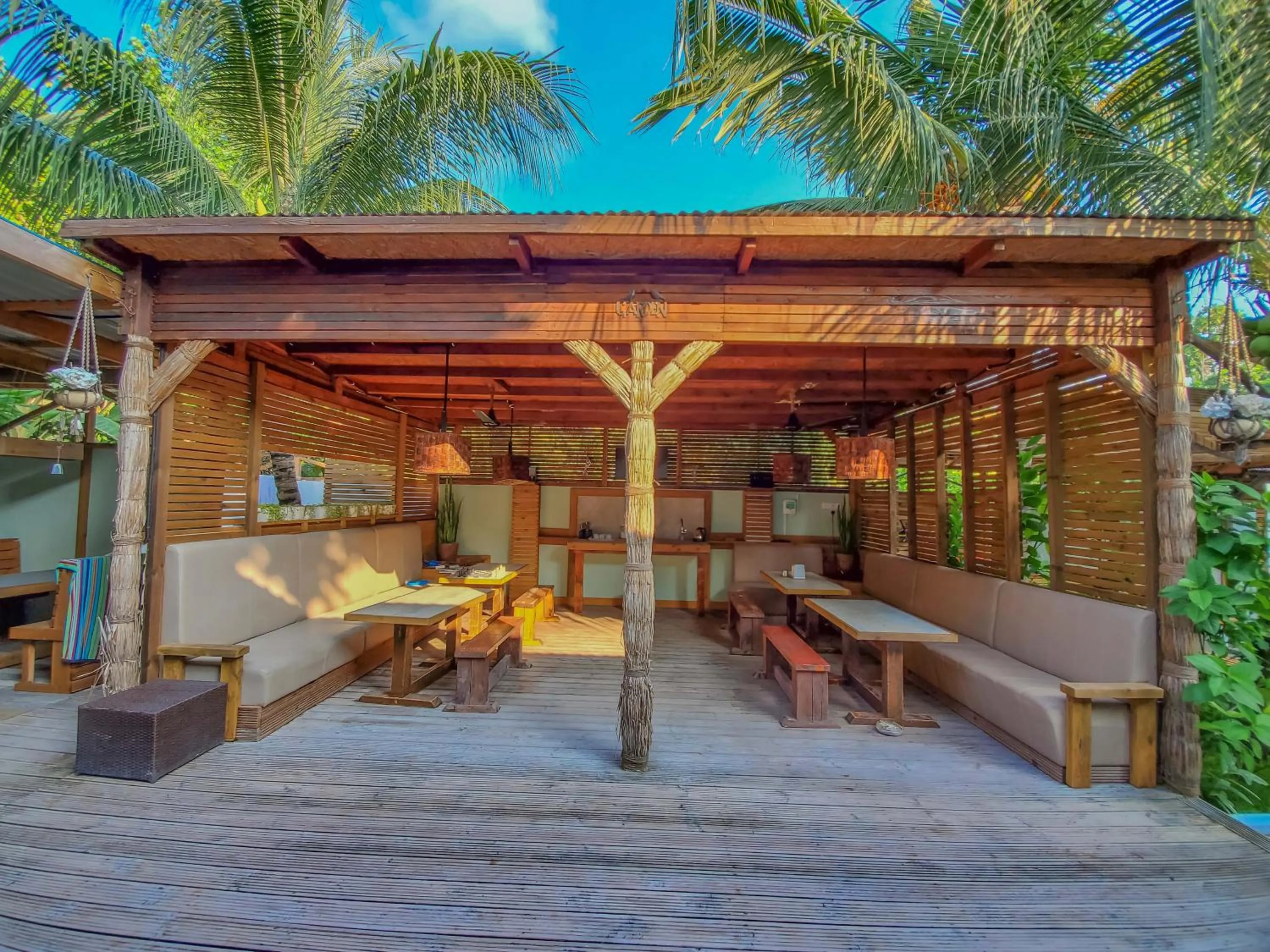Patio in Dive Villa Thoddoo