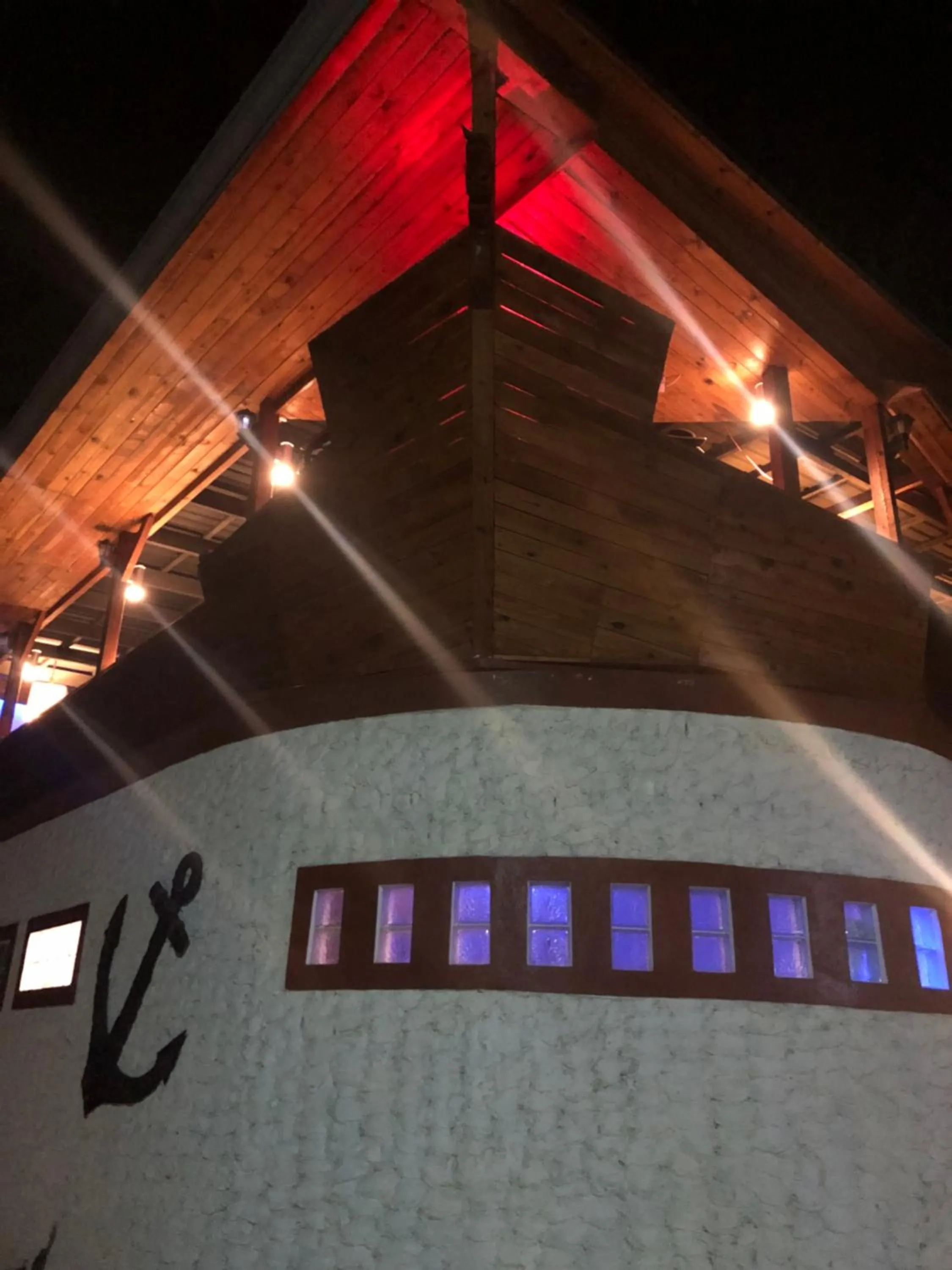 Facade/entrance in Dive Villa Thoddoo