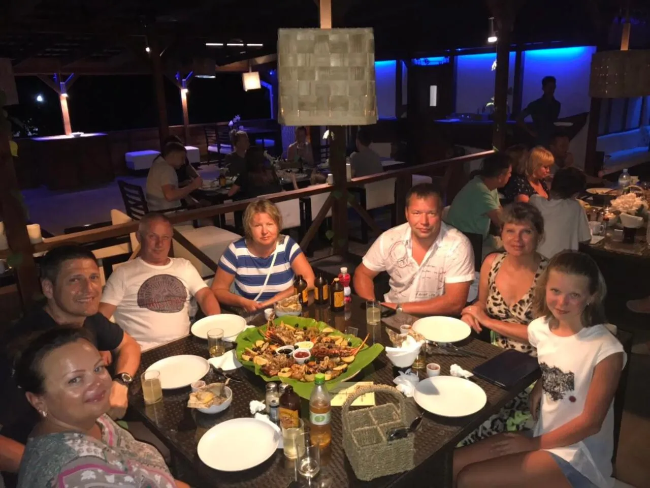 Restaurant/places to eat in Dive Villa Thoddoo