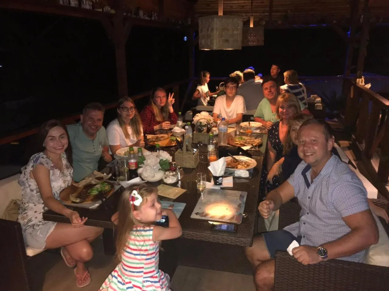Restaurant/places to eat in Dive Villa Thoddoo