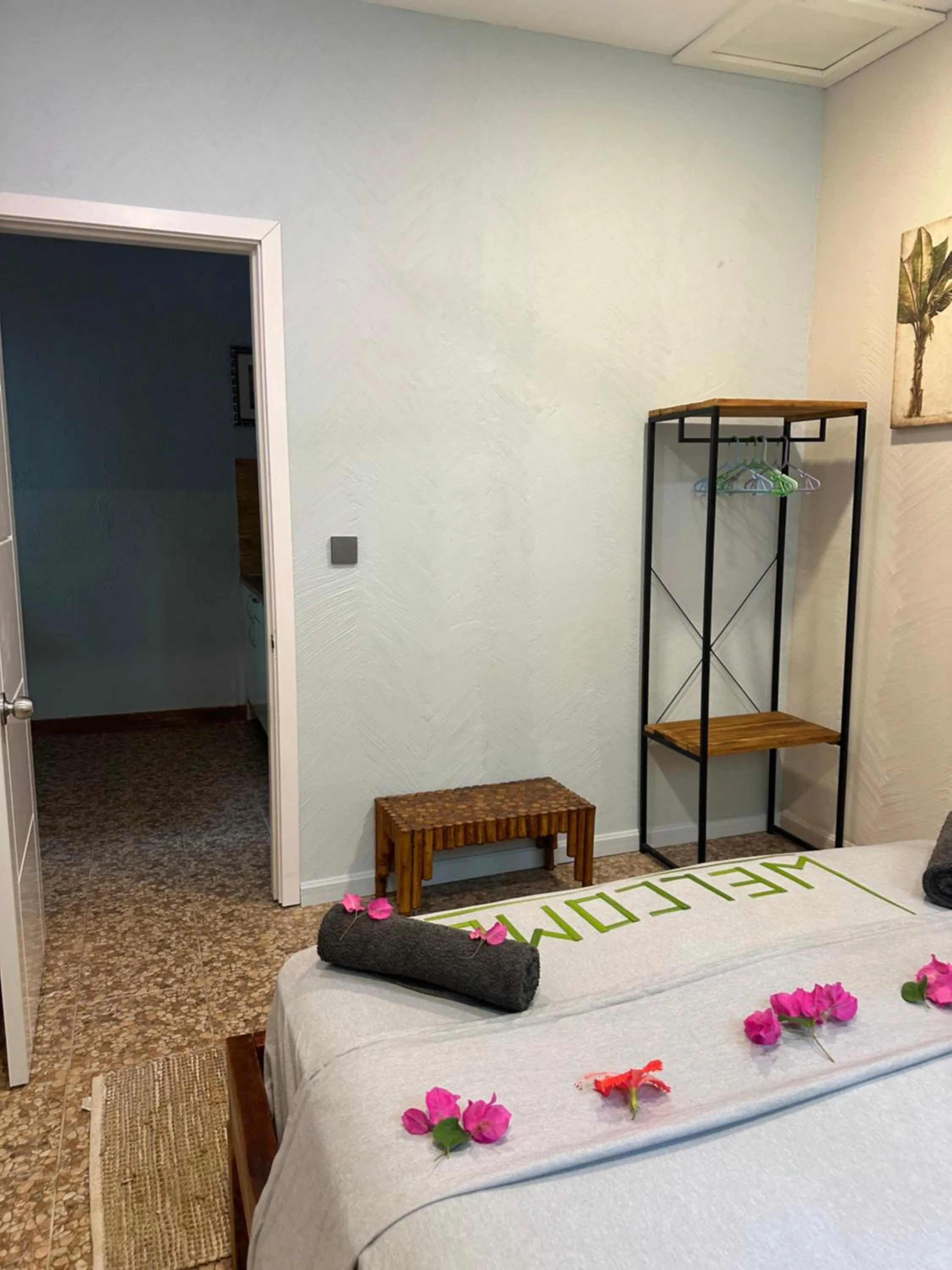 Bedroom, Bed in Dive Villa Thoddoo