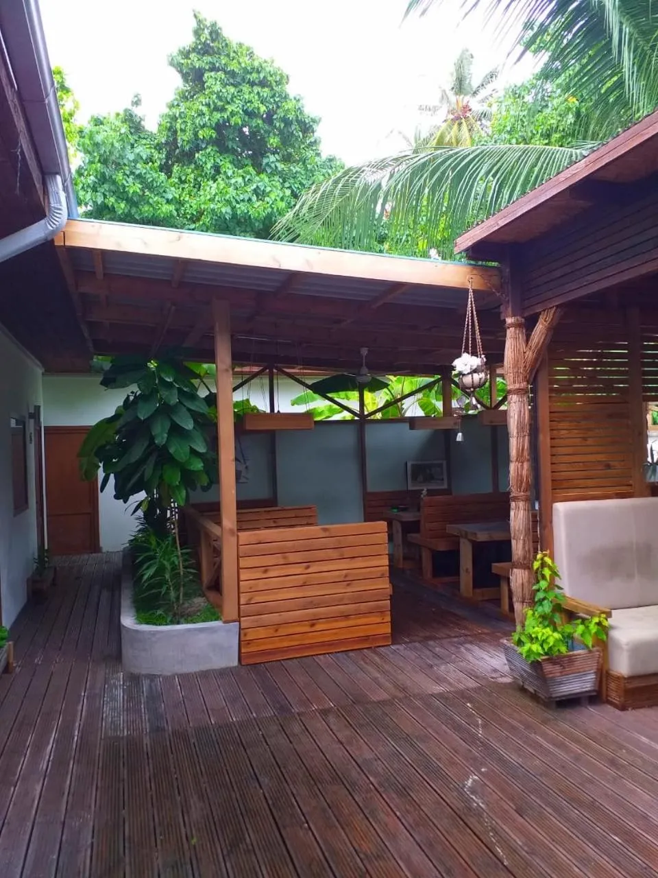 Garden in Dive Villa Thoddoo
