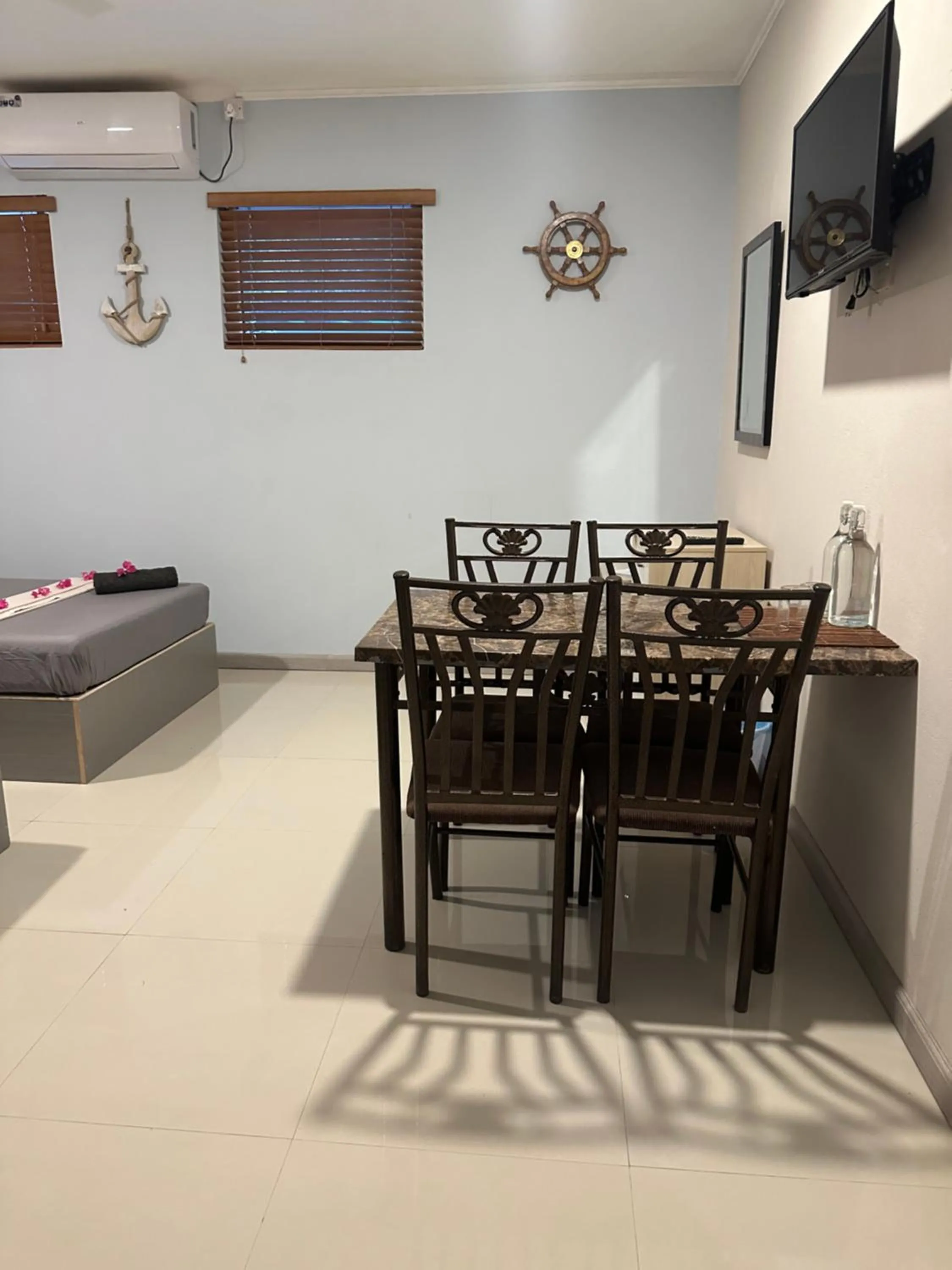 Living room in Dive Villa Thoddoo