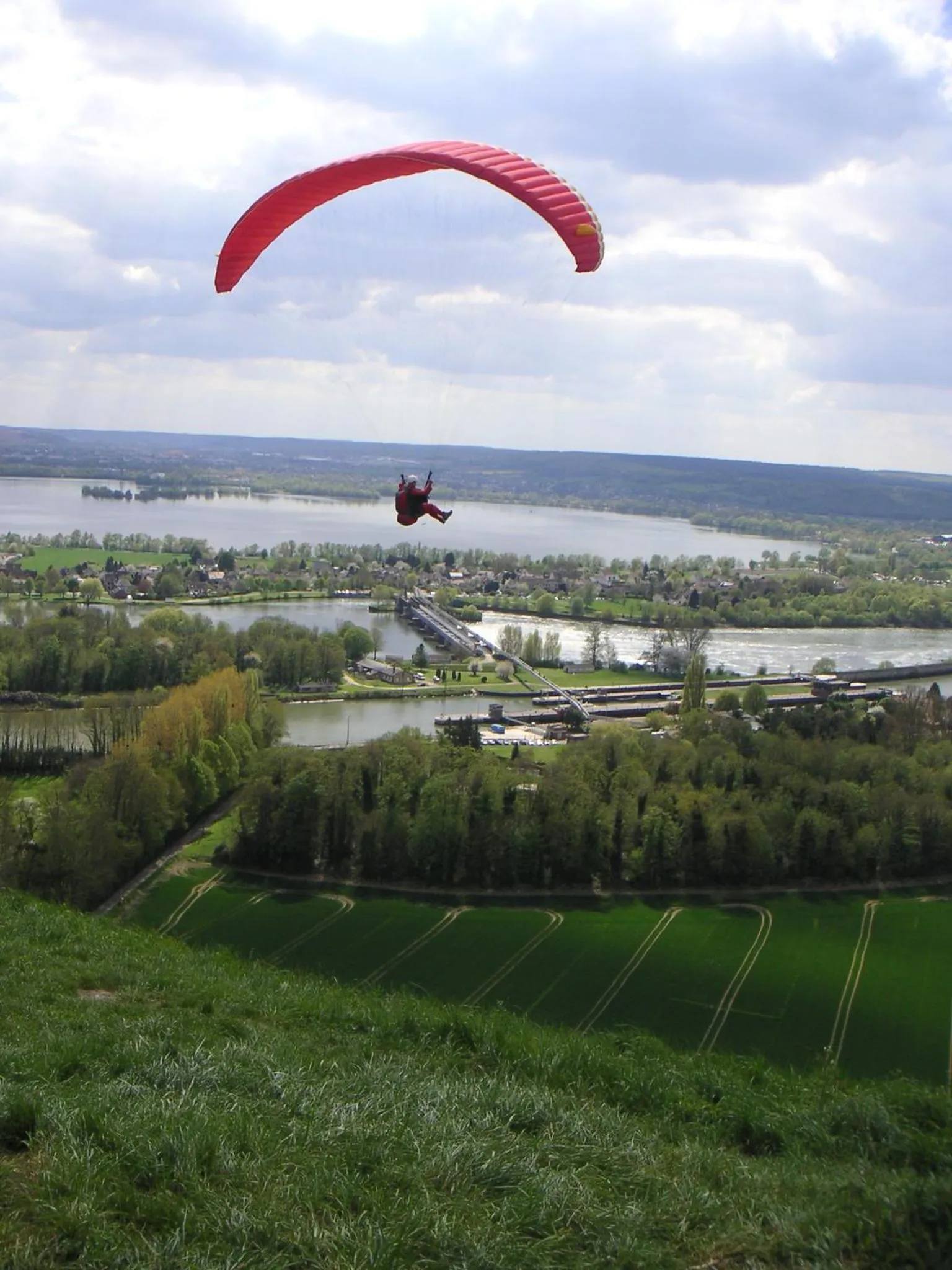 Property building in Au Moulin de l'Andelle