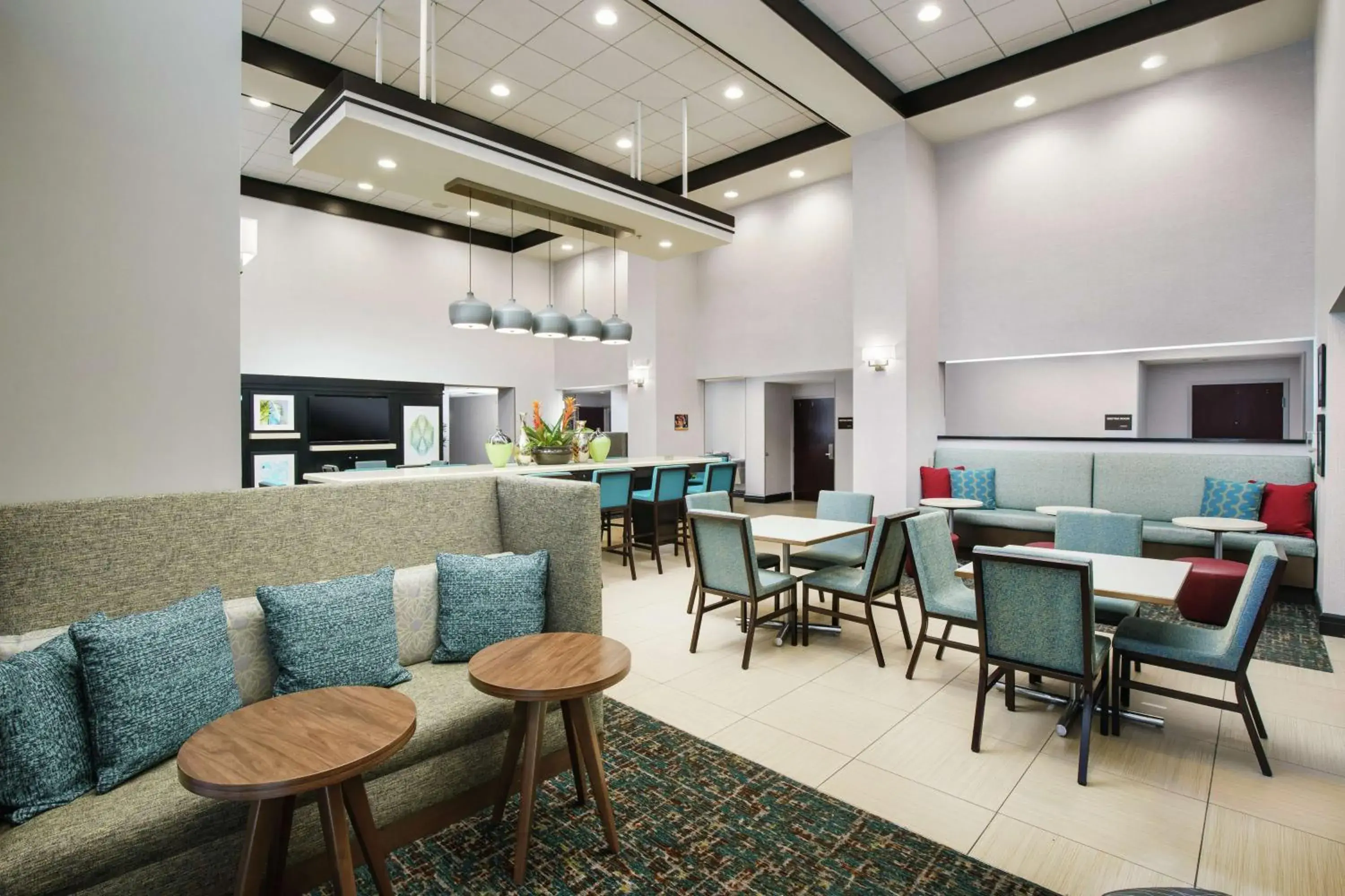 Restaurant/places to eat in Hampton Inn & Suites Ft. Lauderdale/West-Sawgrass/Tamarac, FL Restaurant/places to eat in Hampton Inn & Suites Ft. Lauderdale/West-Sawgrass/Tamarac, FL